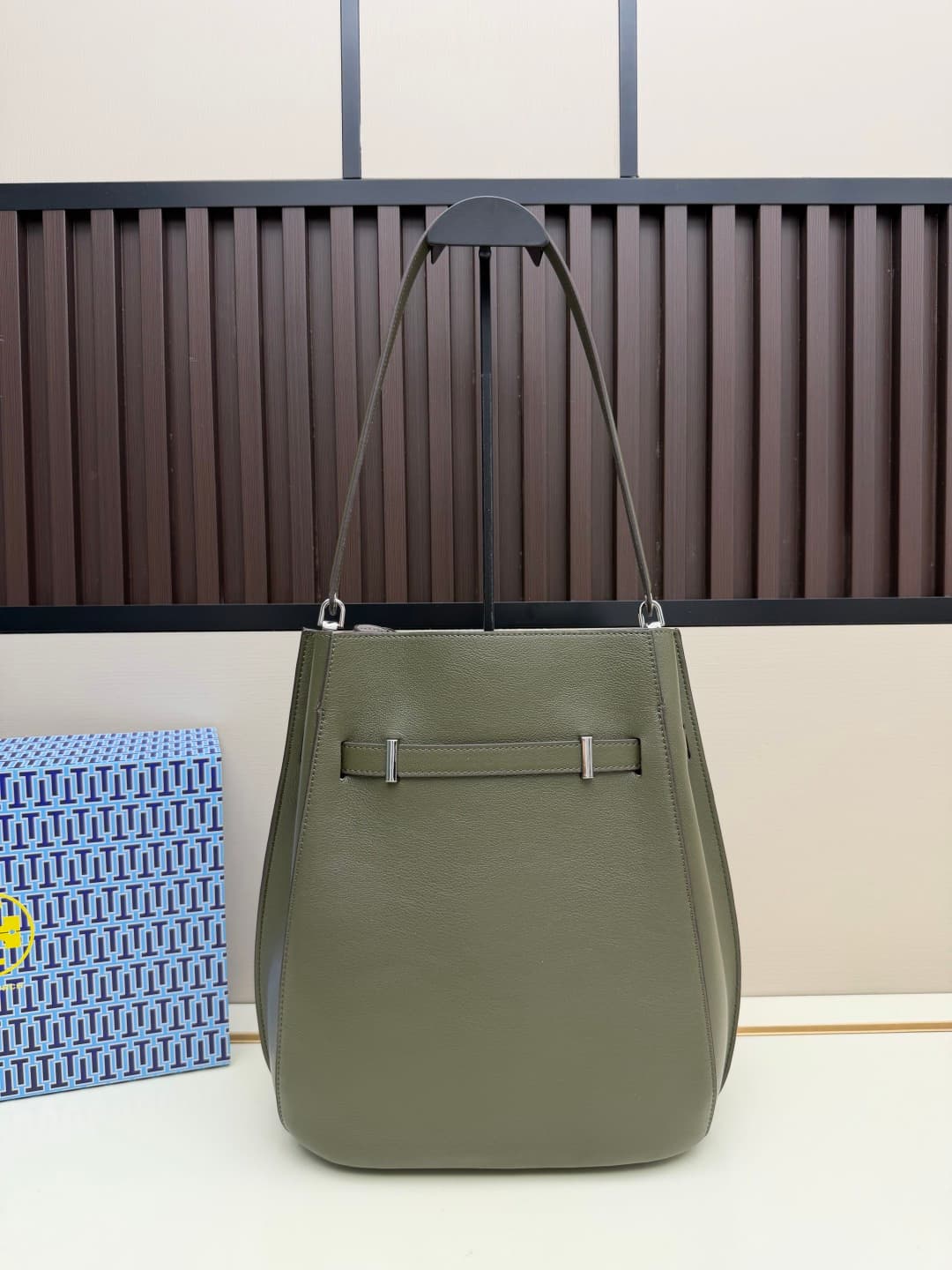 Tory Burch Lee Radziwill Bucket Bag Khaki Green High