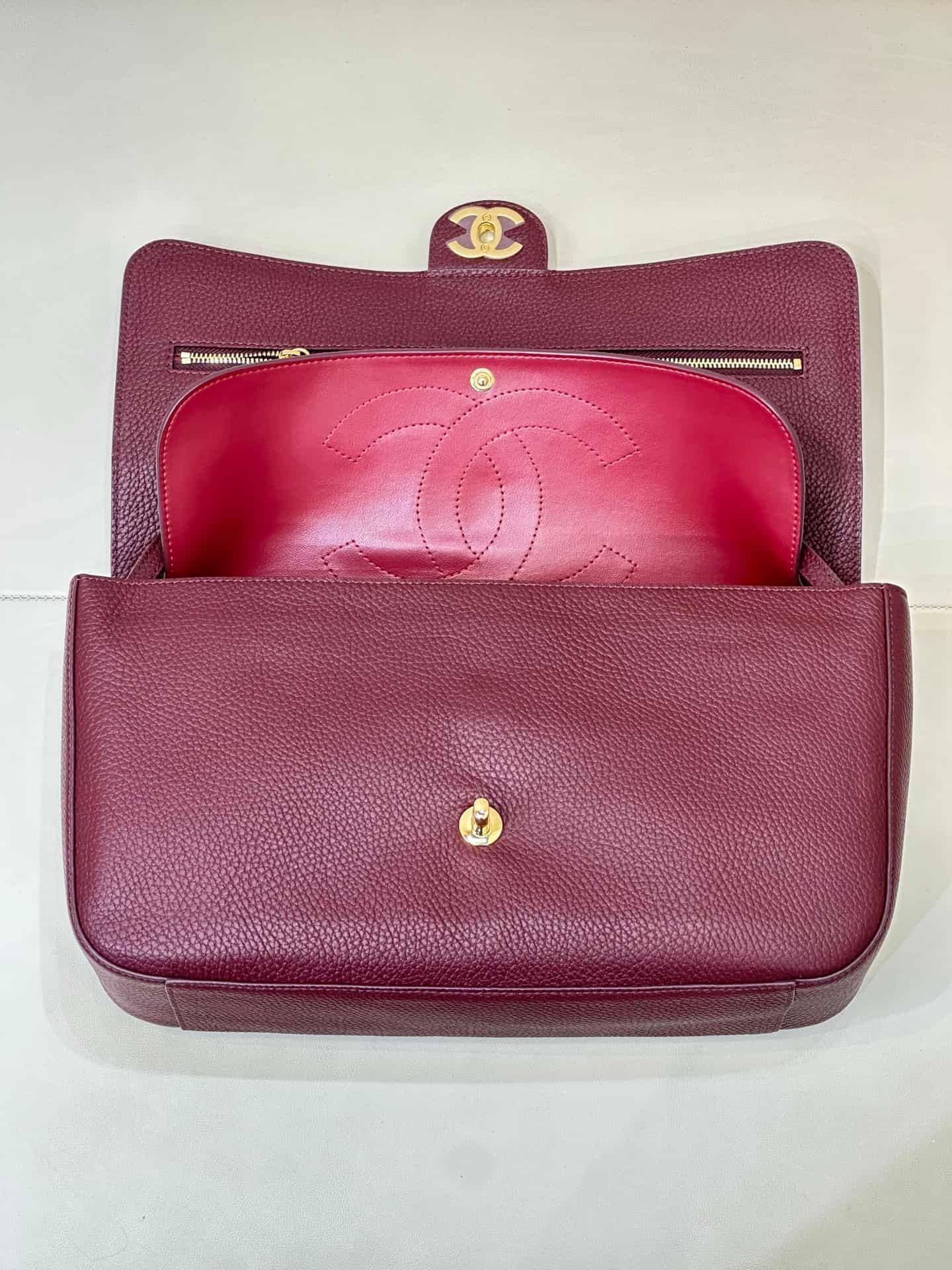 Chanel Maxi Flapbag Grained Calfskin & Gold-Tone Metal Claret AS6231 TOP