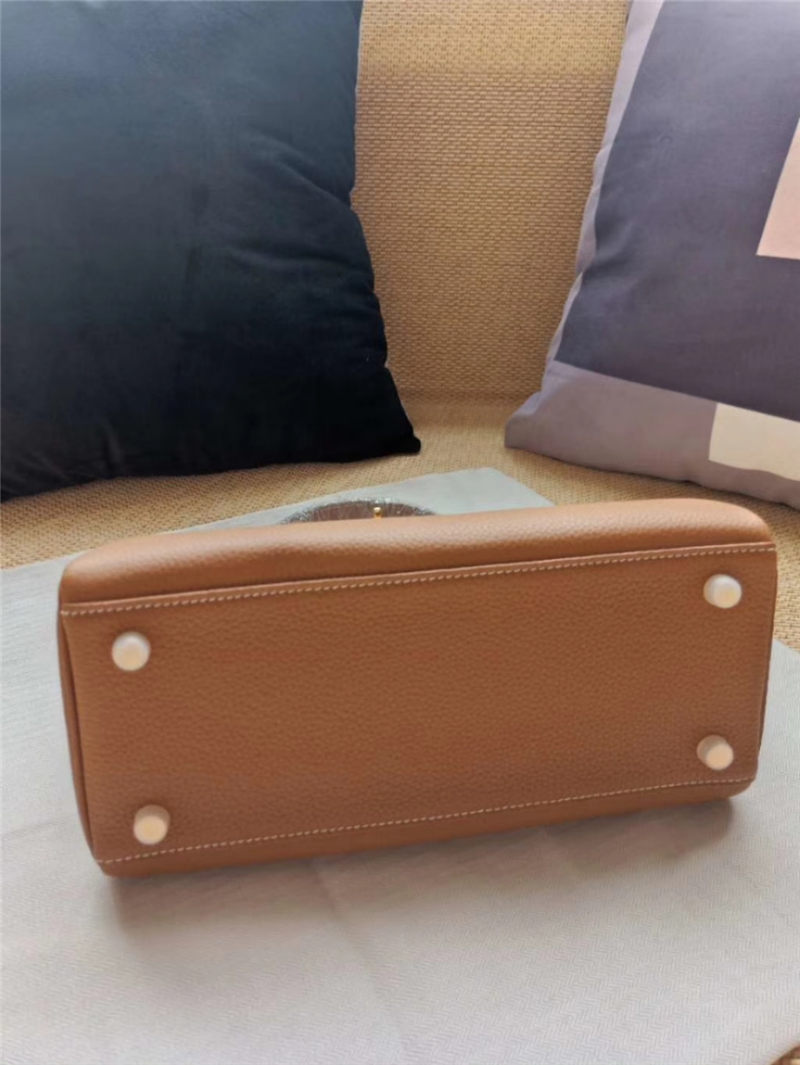 Hermes Kelly 25/28 Retourne Bag Calfskin In Camel High