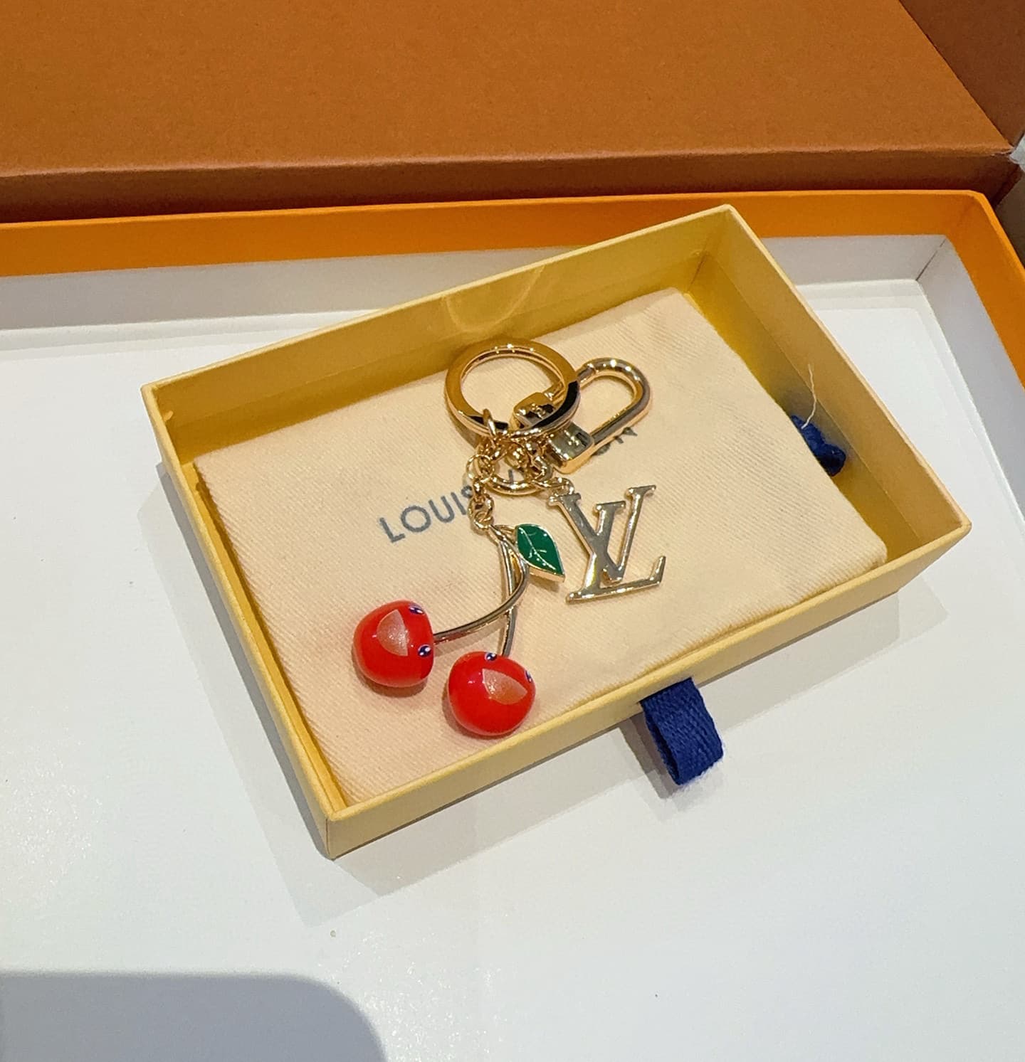 LV x Murakami Cerise Bag Charm M02476