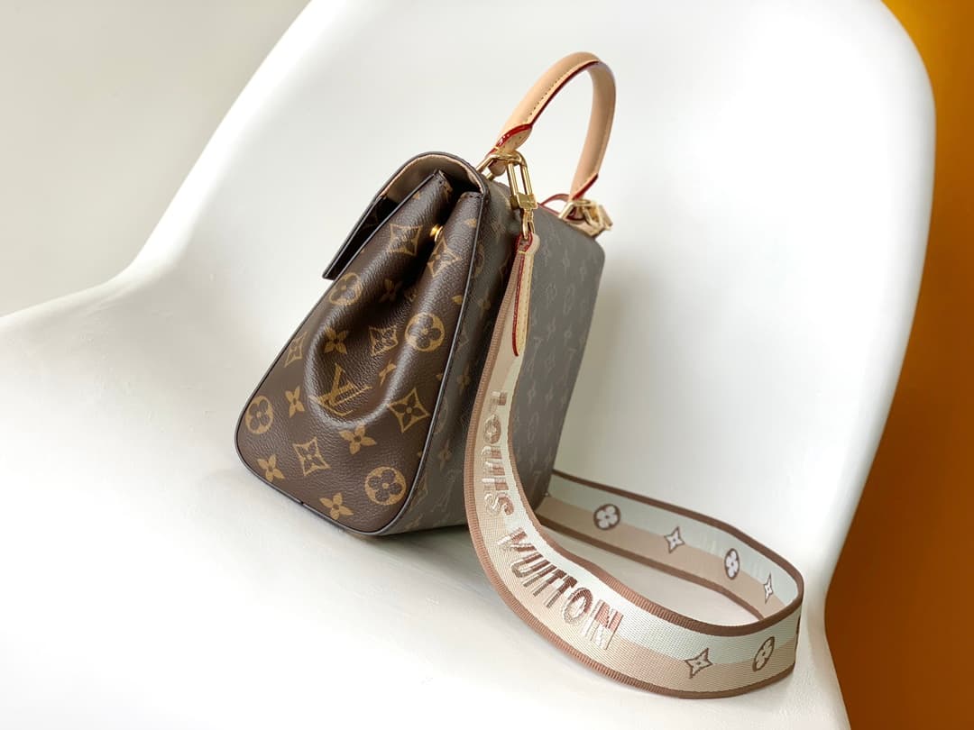 Louis Vuitton Cluny BB Monogram coated canvas M46372 High