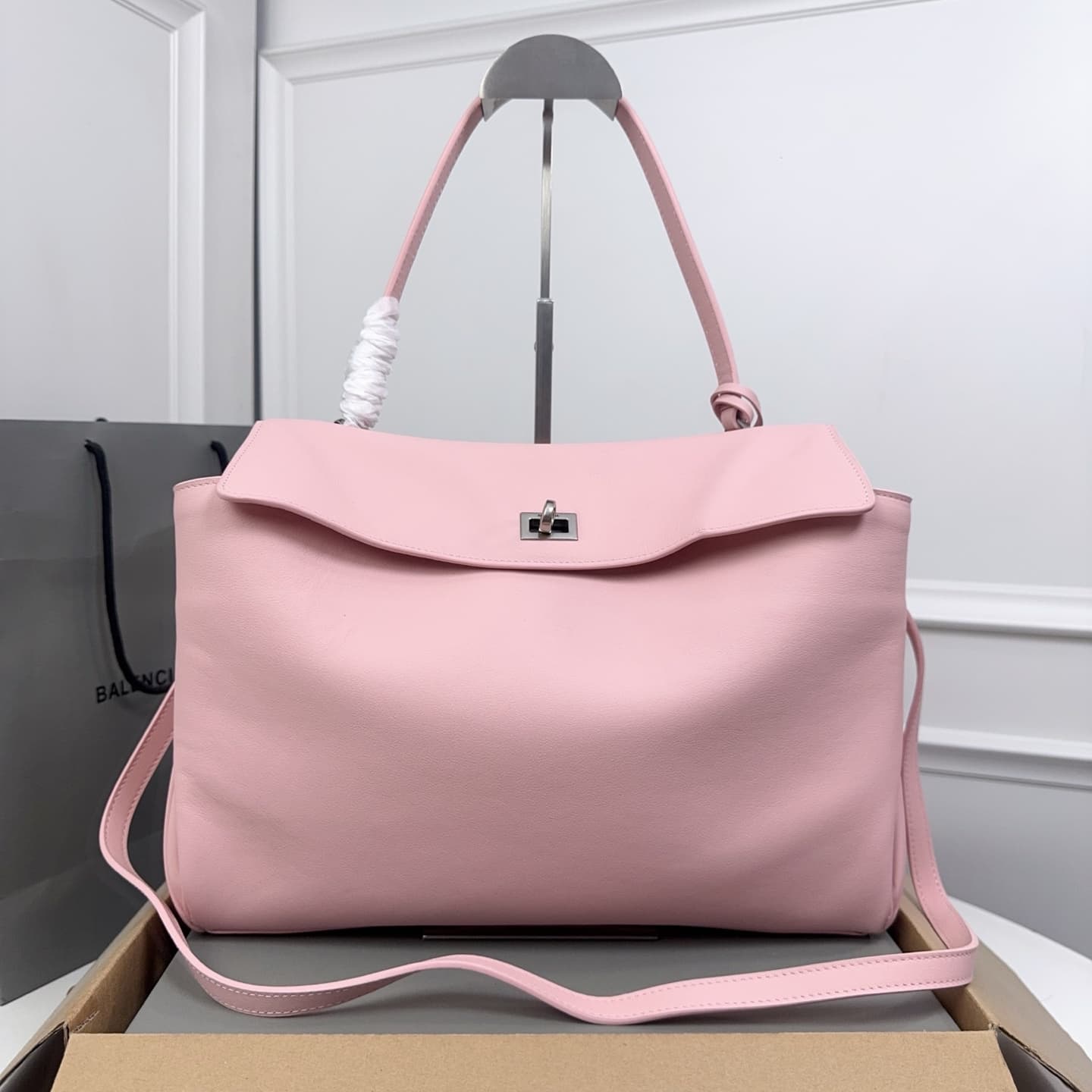 Balenciaga Rodeo Medium Bag in Pink Leather With Silver-Tone Metal High