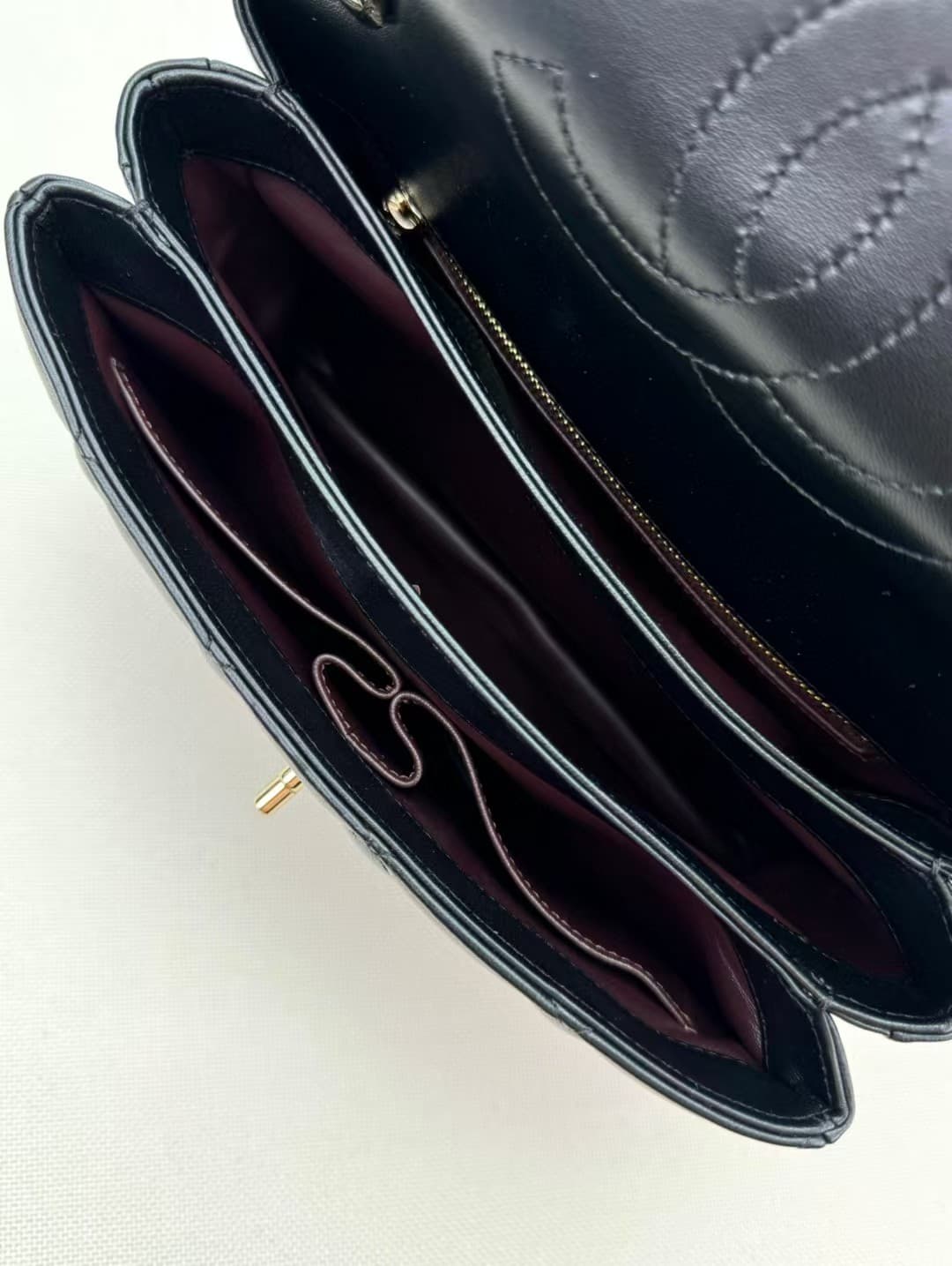 SMALL FLAP BAG WITH TOP HANDLE Lambskin Gold Metal Black B