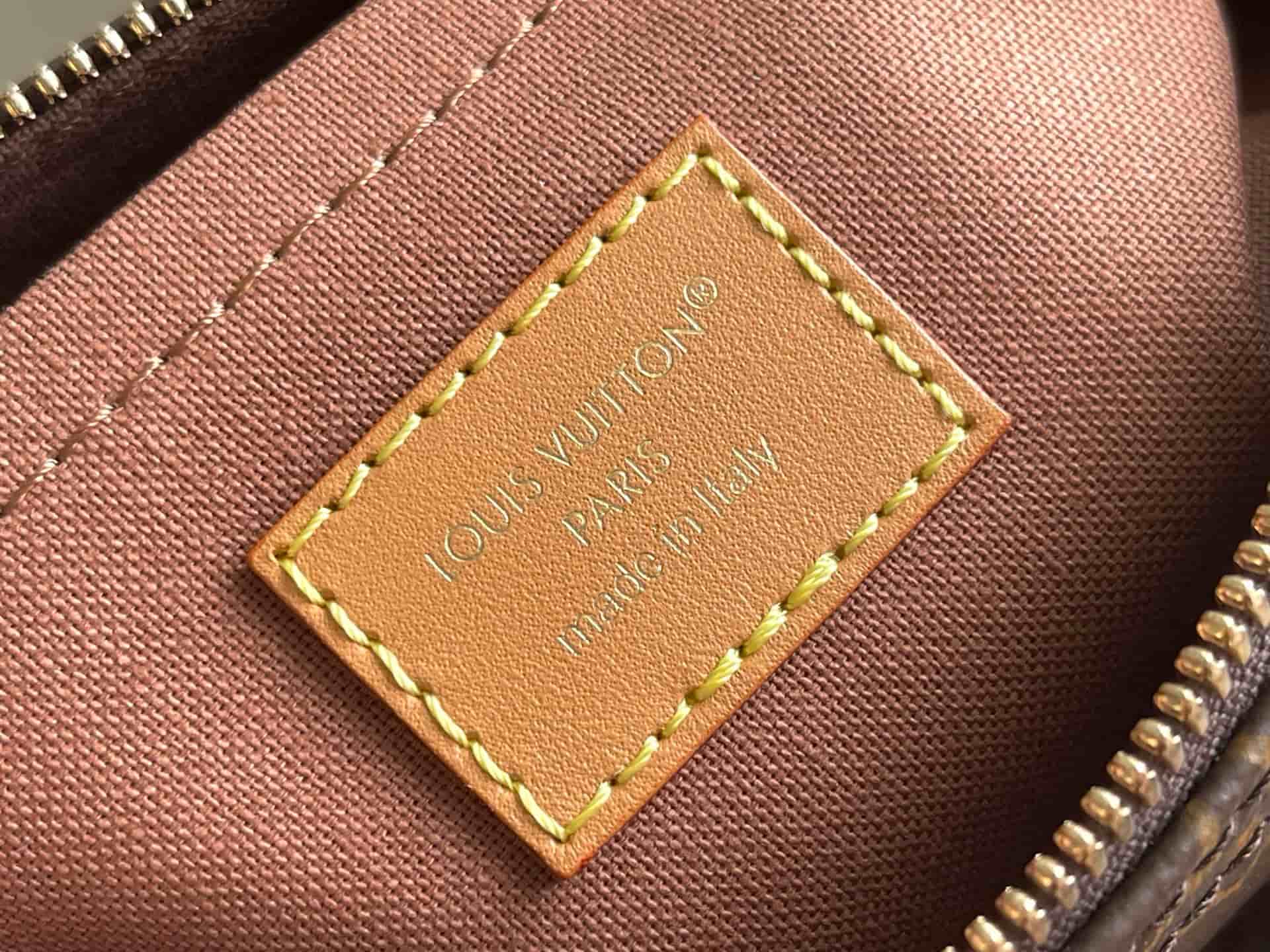 Louis Vuitton Keepall 25 Cargo Monogram coated canvas M14981 TOP