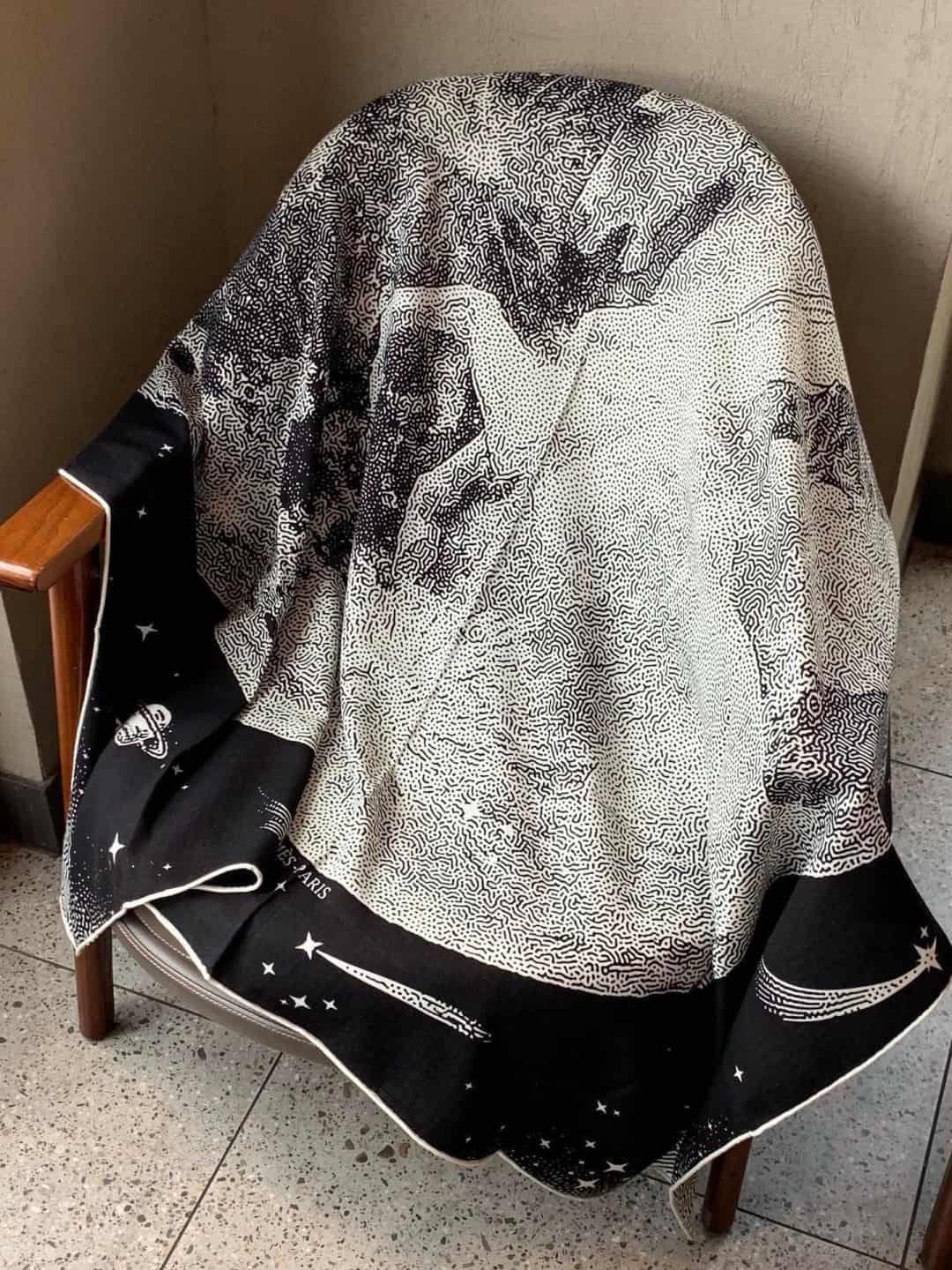 Hermes Clair de Lune Shawl 140