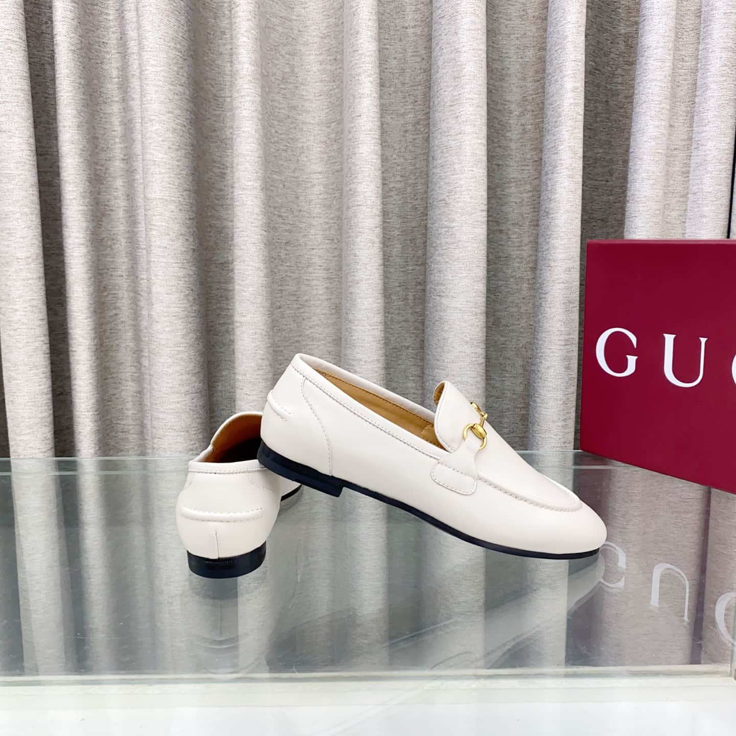 Gucci Loafer  shoes Women