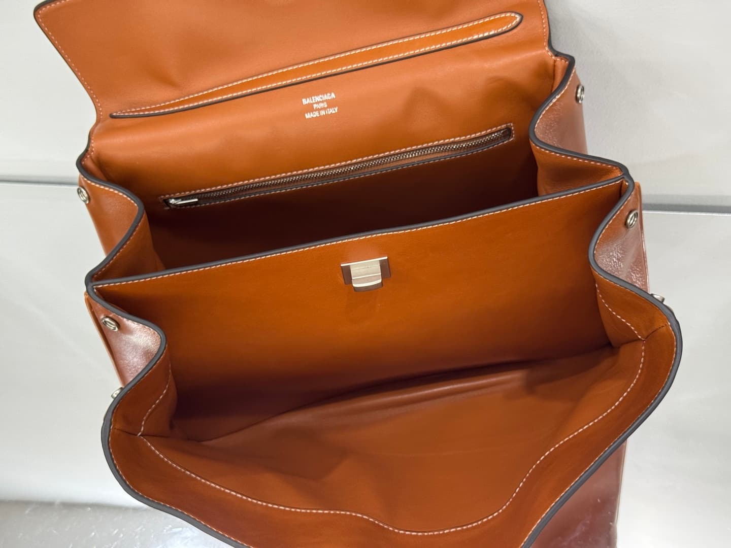 Balenciaga Rodeo Medium Bag in Tan Leather With Silver-Tone Metal TOP