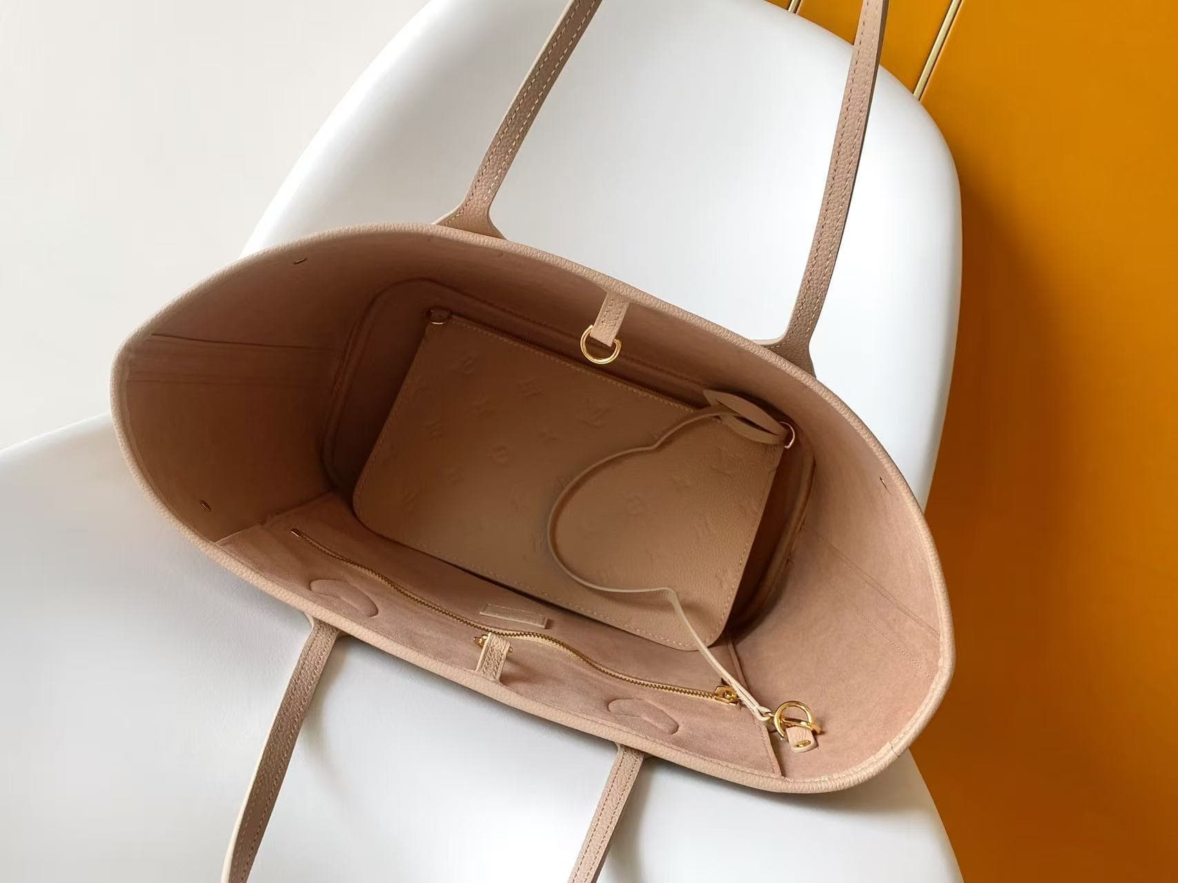 Louis Vuitton Neverfull MM Hazelnut Couture Cowhide leather M29486 High
