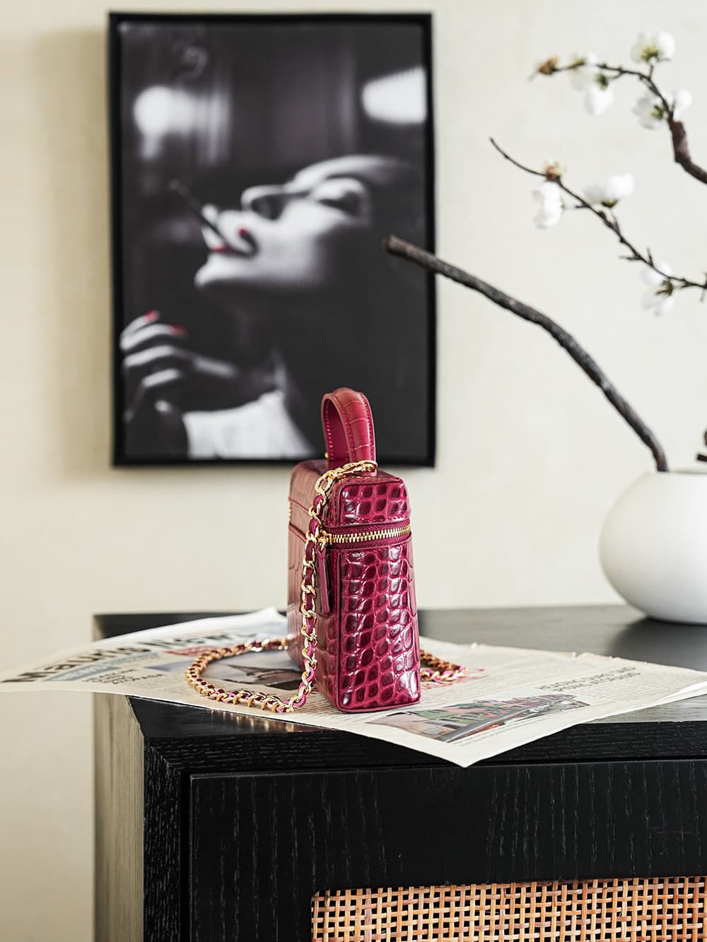 Chanel Small Vanity with chain Crocodile Embossed Calfskin& Gold-Tone Metal Burgundy AS5195 A
