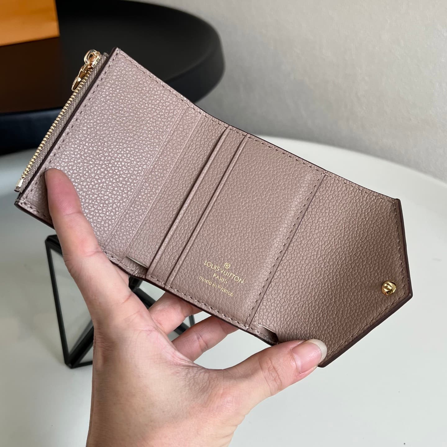 Louis Vuitton Zoé Wallet Tourterelle Gray Monogram Empreinte Leather M69800 Hgih