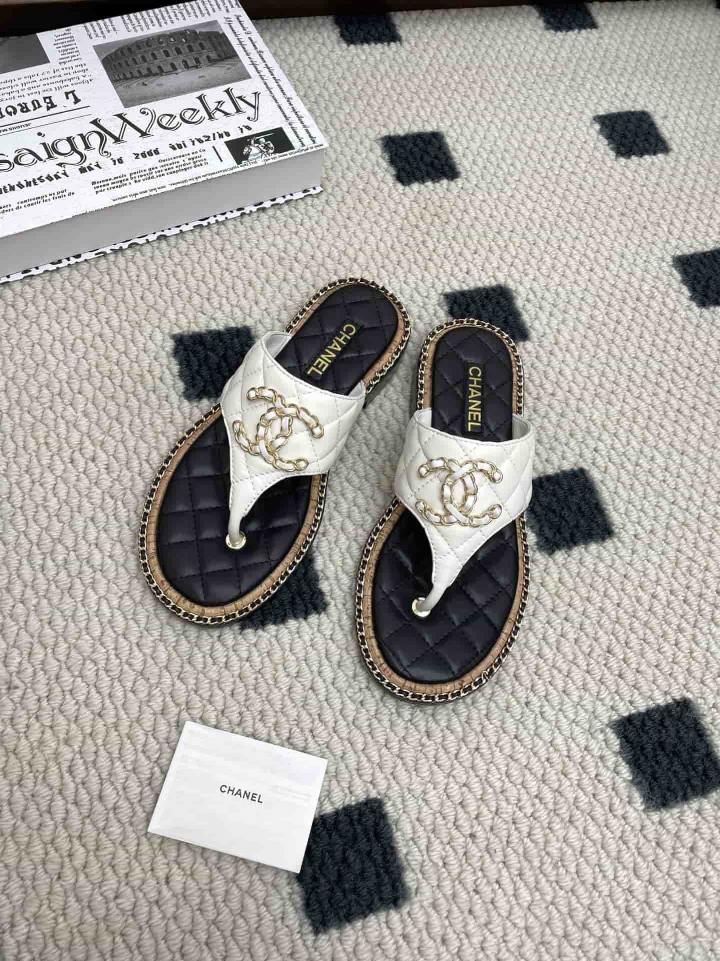 Chanel Patent Leather Cc Dad Sandals shoes Women