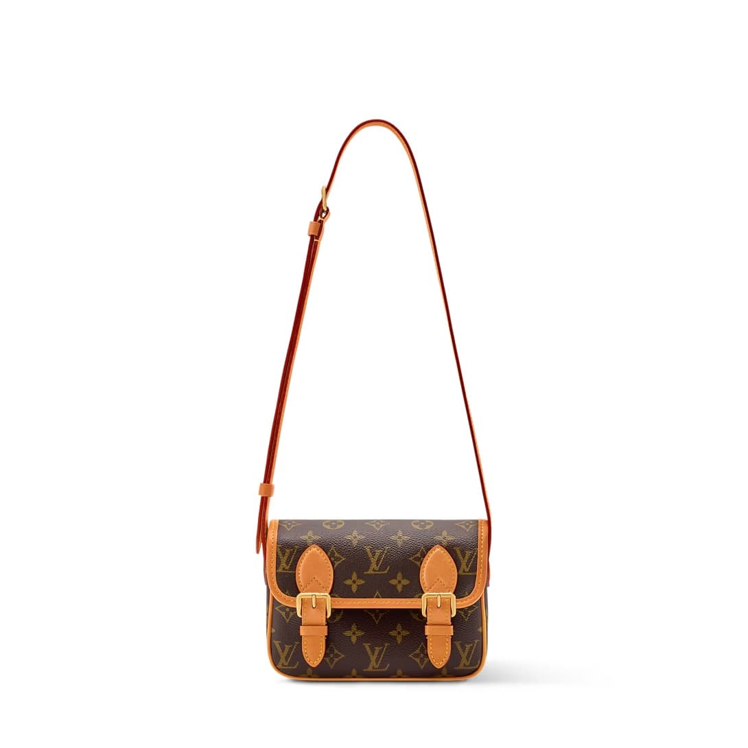 Louis Vuitton Satchel Wearable Wallet Monogram coated canvas M26805 TOP