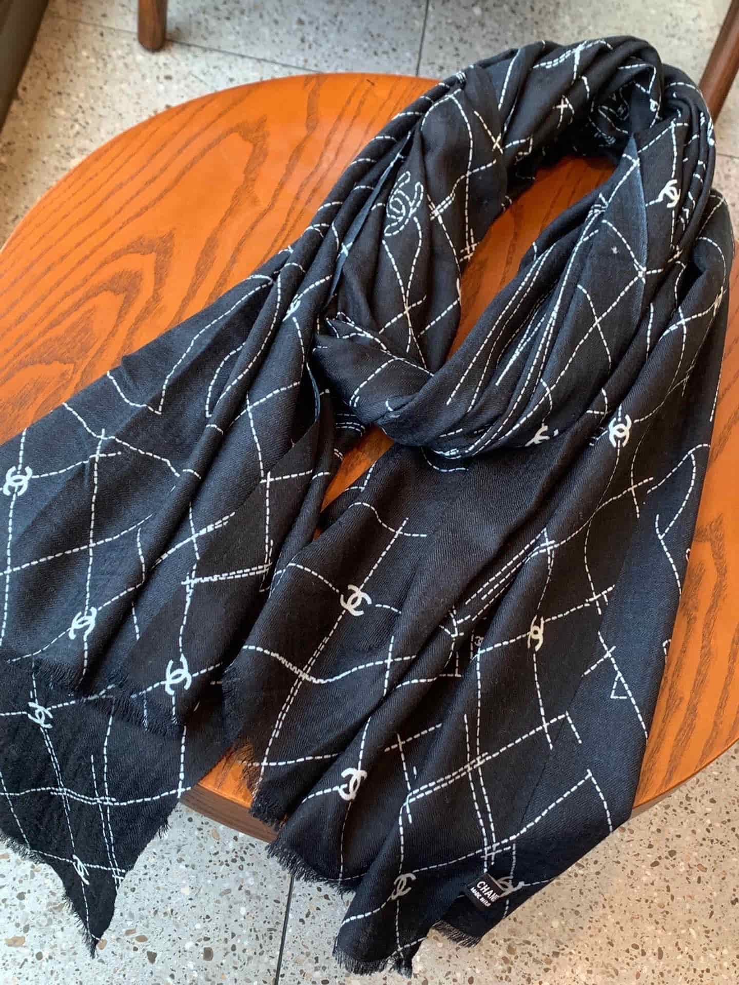 Chanel scarf 25287