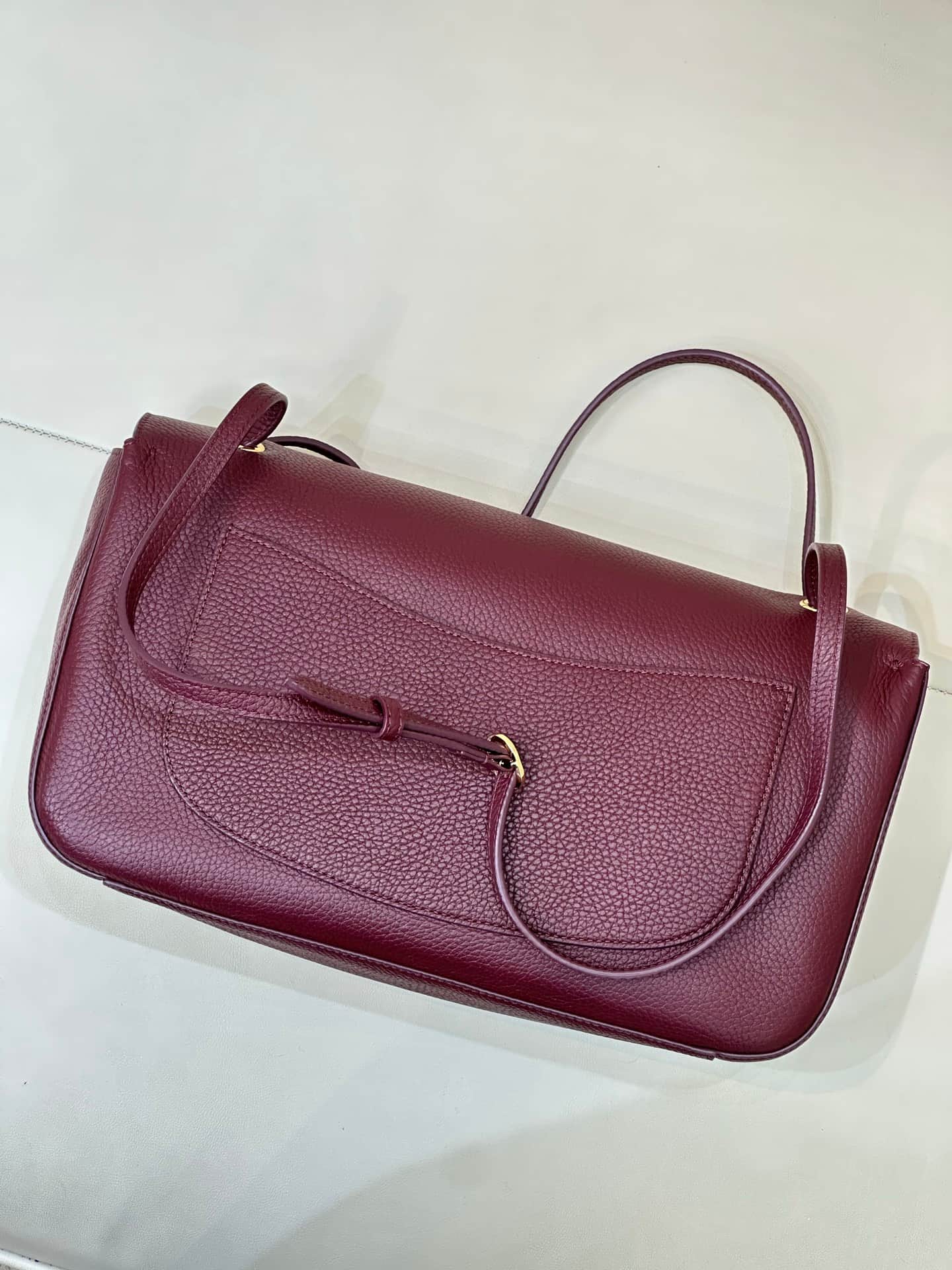 Chanel Maxi Flapbag Grained Calfskin & Gold-Tone Metal Claret AS6231 TOP