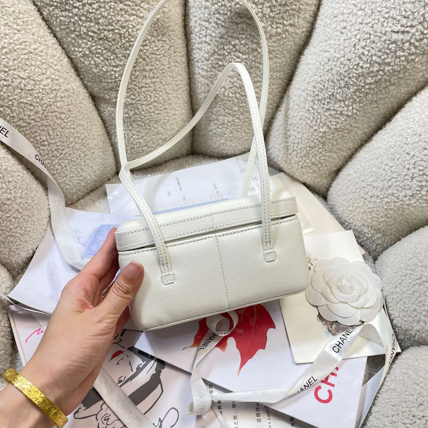 Chanel Long Vanity with Leather Strap Grained Shiny Calfskin & Gold-Tone Metal White AP5067 A