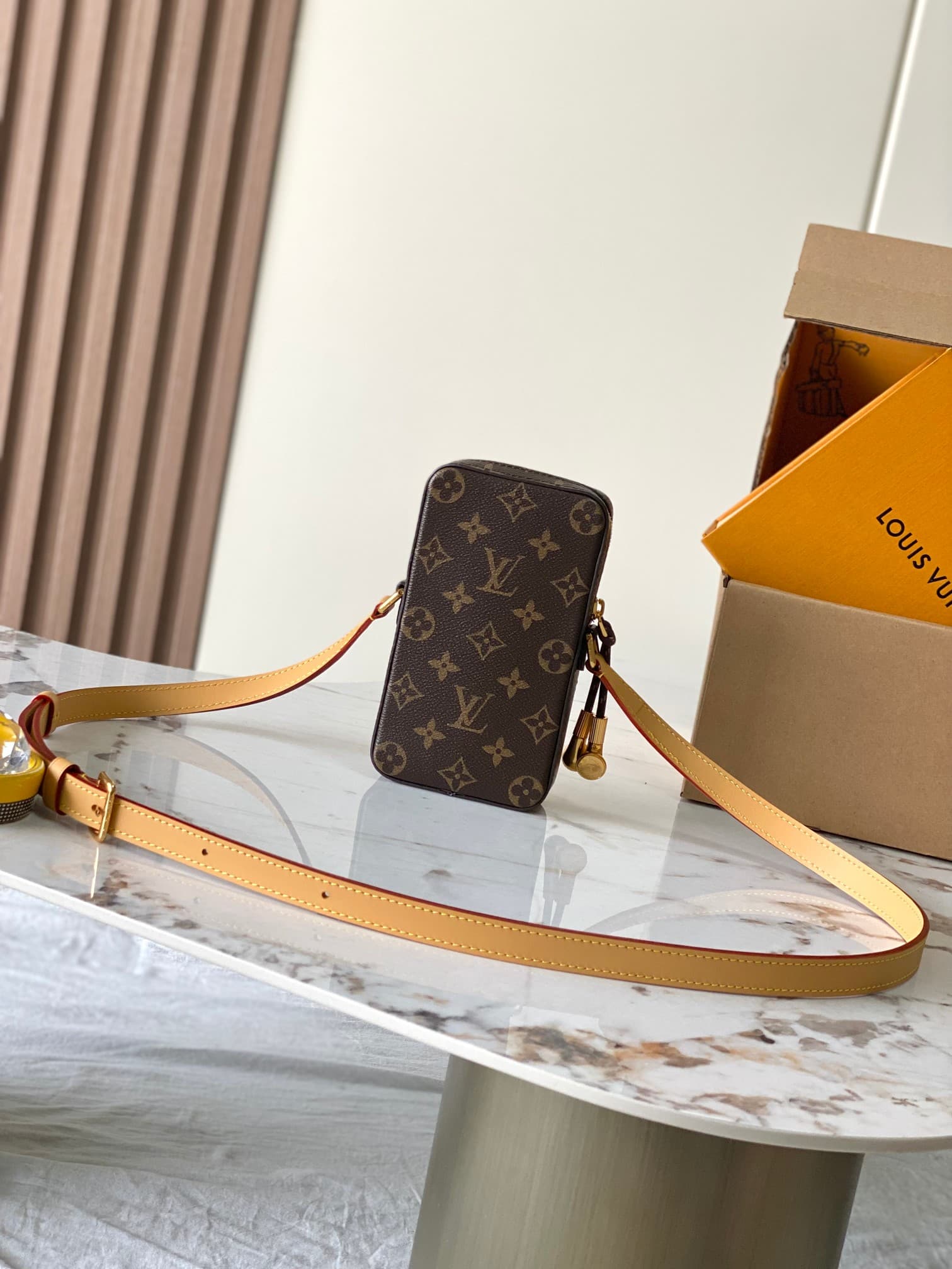 Louis Vuitton Music Player Wearable Wallet Cowhide leather and Monogram coated canvas M14063 TOP
