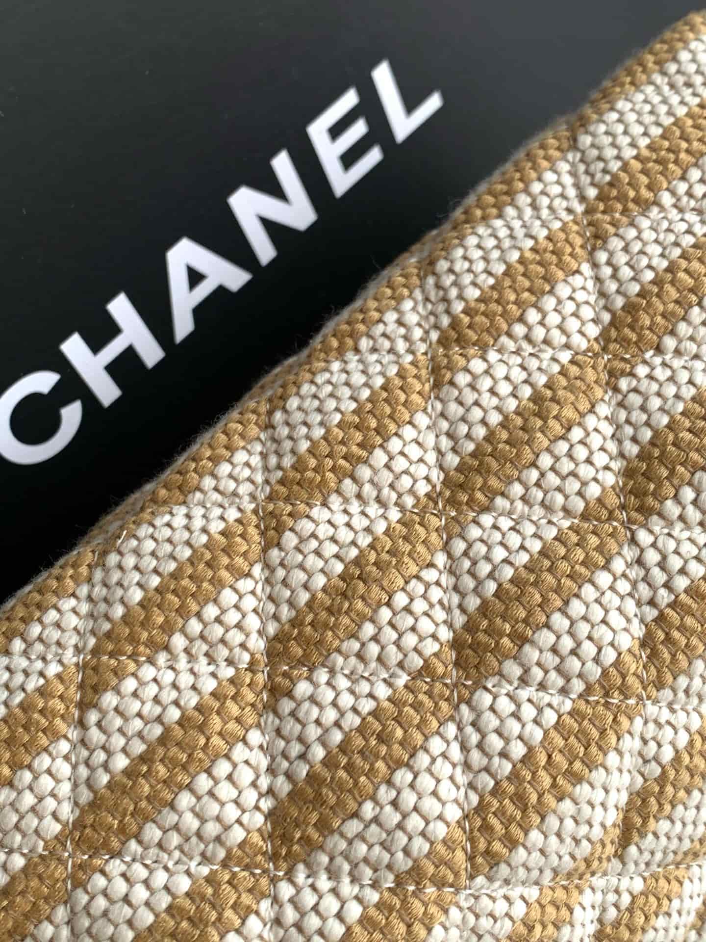CHANEL Stripe Cosmetic Pouch Bag Printed fabric & Gold-Tone Metal Beige & Light Beige AP4990 A