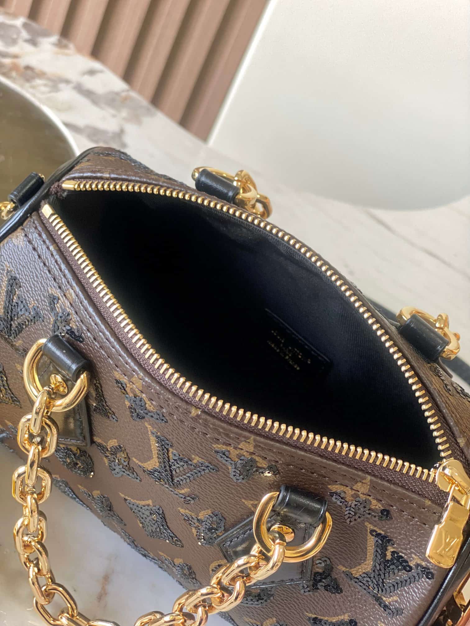 Louis Vuitton Speedy Bandouliere 20 Monogram coated canvas M26314 High