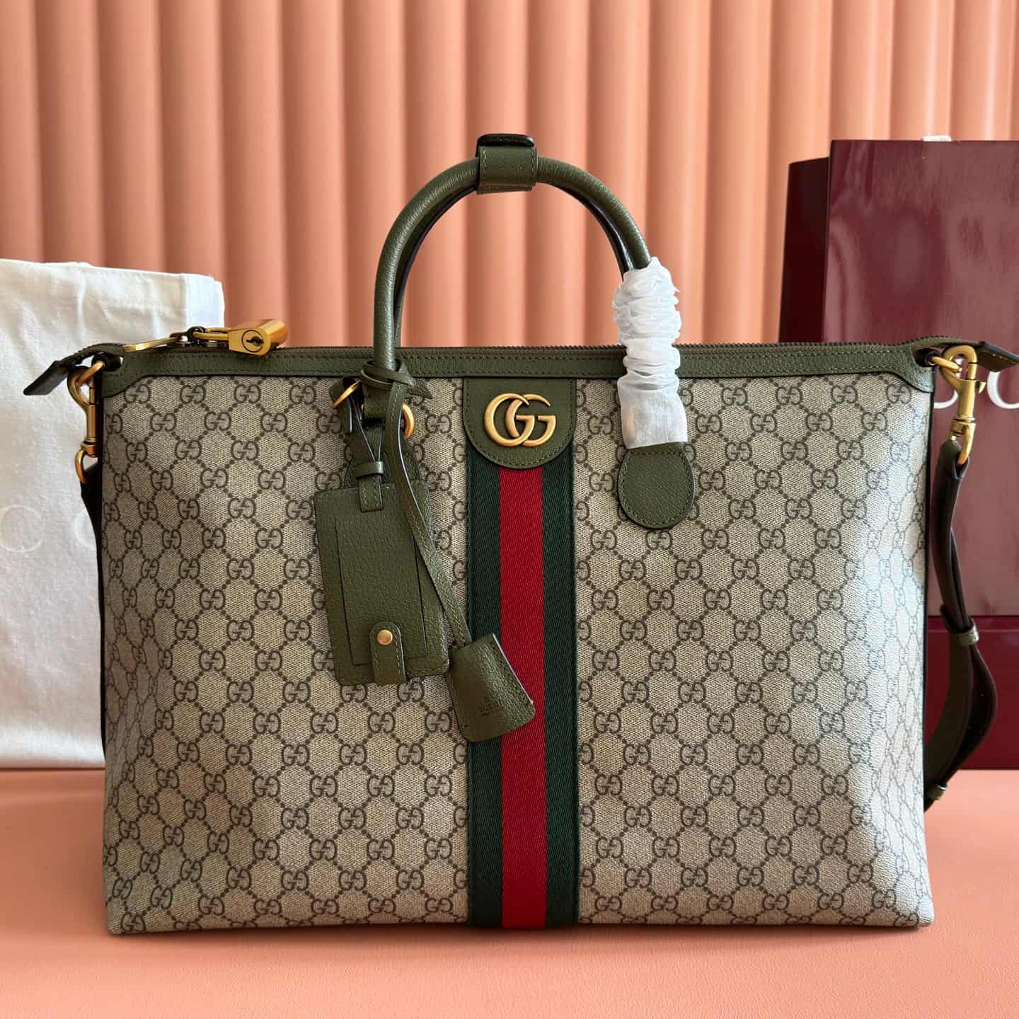 Gucci Savoy medium duffle bag beige and ebony GG Supreme canvas 834469 High