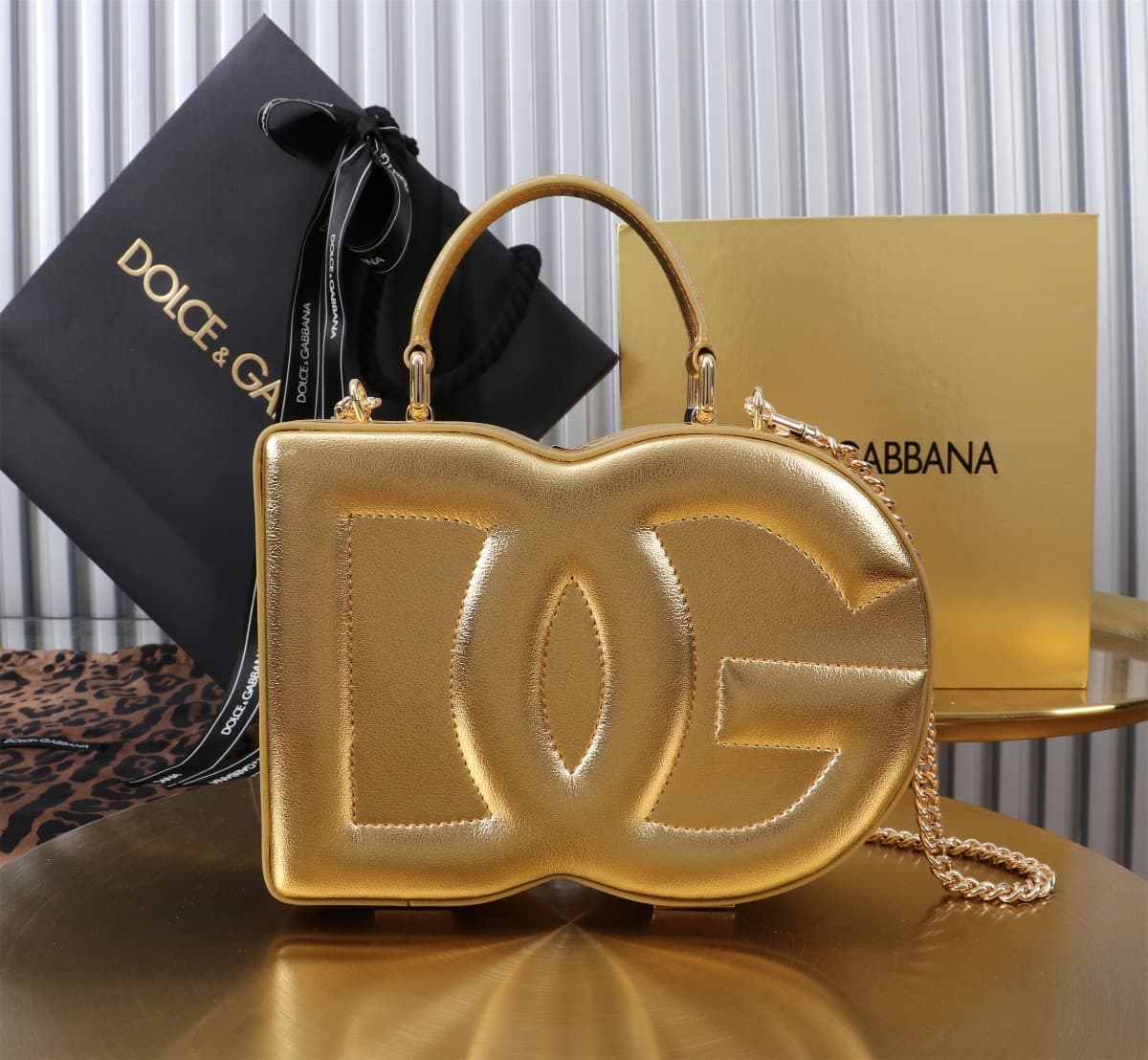 Dolce & Gabbana Gold leather DG Logo handbag high
