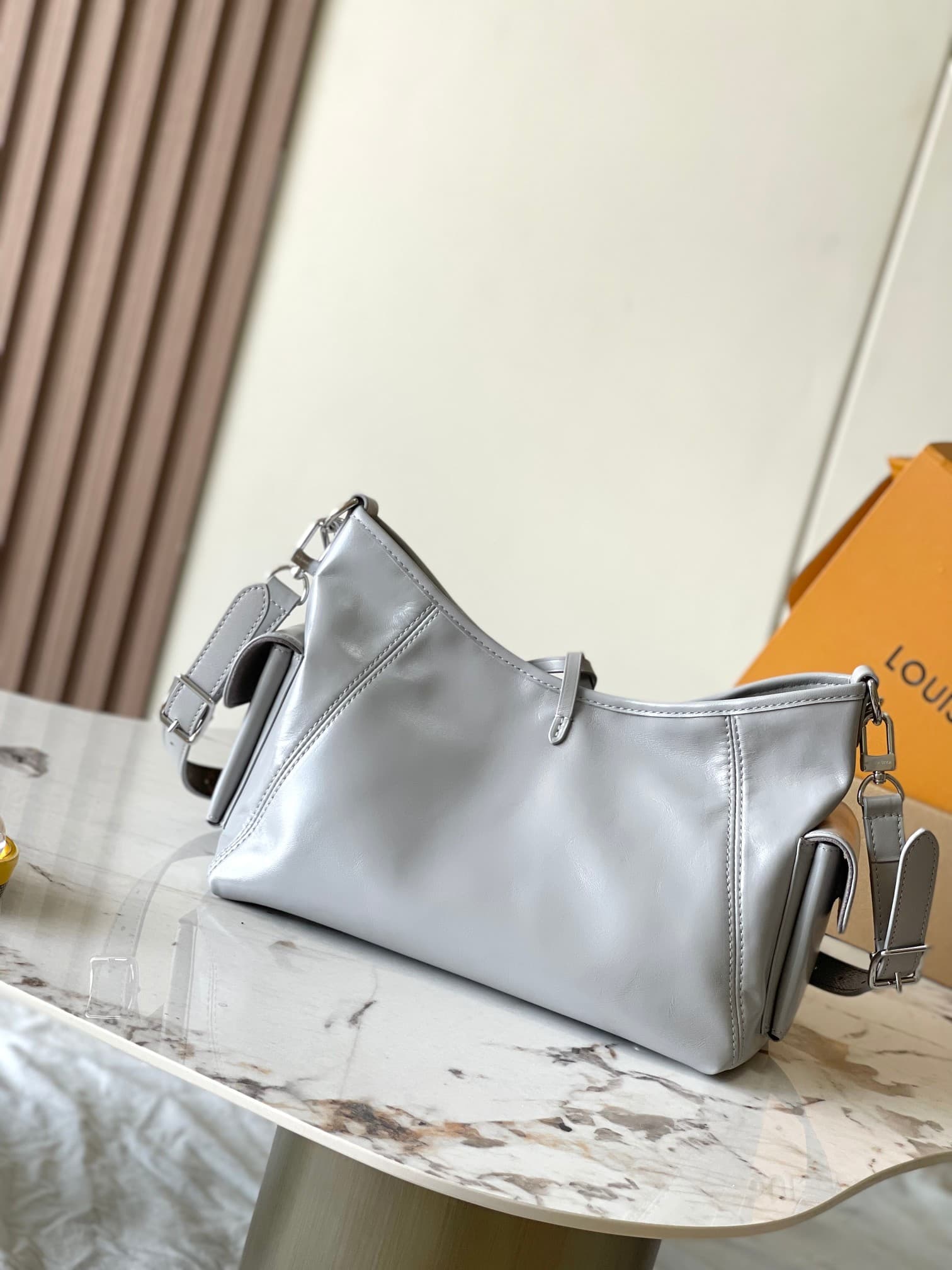 Louis Vuitton CarryAll Cargo Vibe PM Trianon Gray Lambskin leather M12579 TOP
