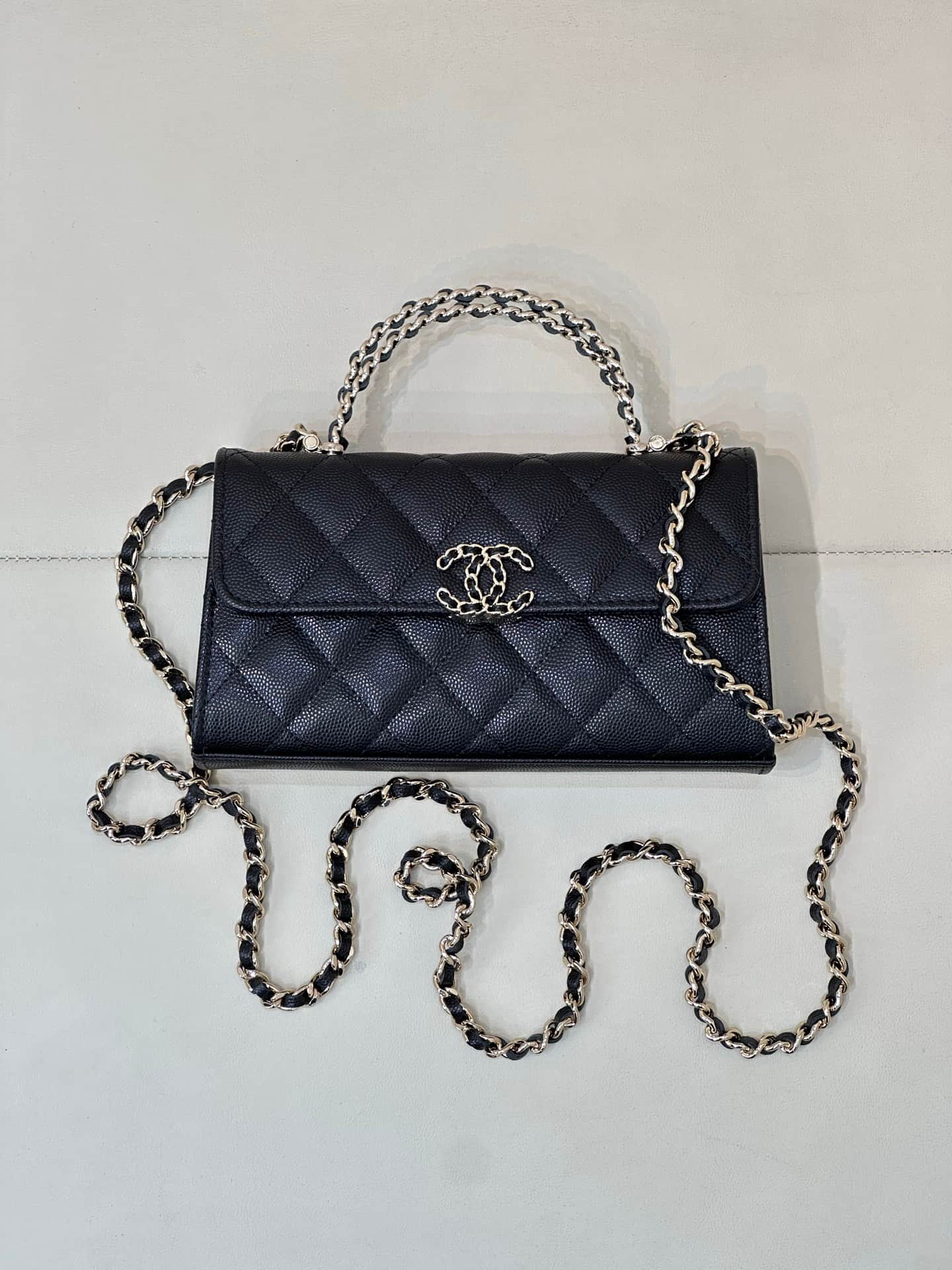 Chanel Clutch with chain Grained Calfskin&Gold-Tone Metal Black AP3238 TOP