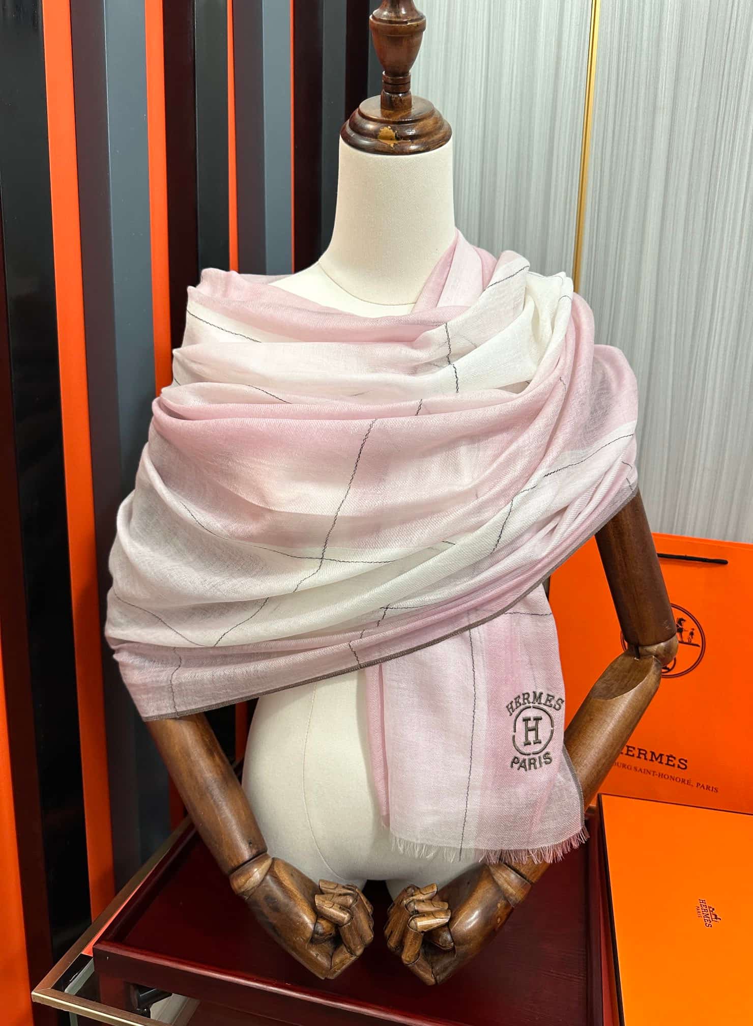 Hermes Libris stole cashmere and silk