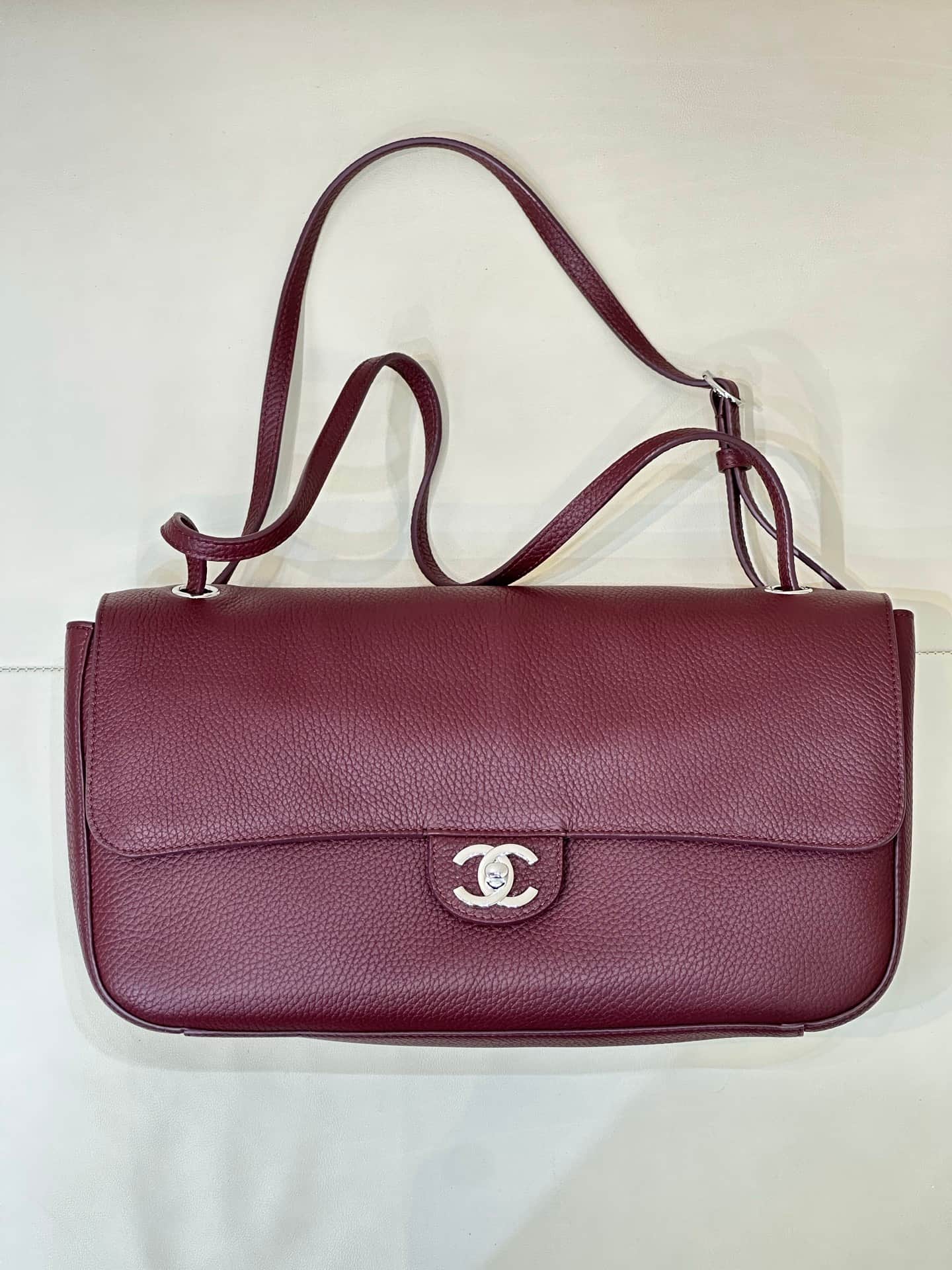 Chanel Maxi Flapbag Grained Calfskin & Silver-Tone Metal Claret AS6231 TOP
