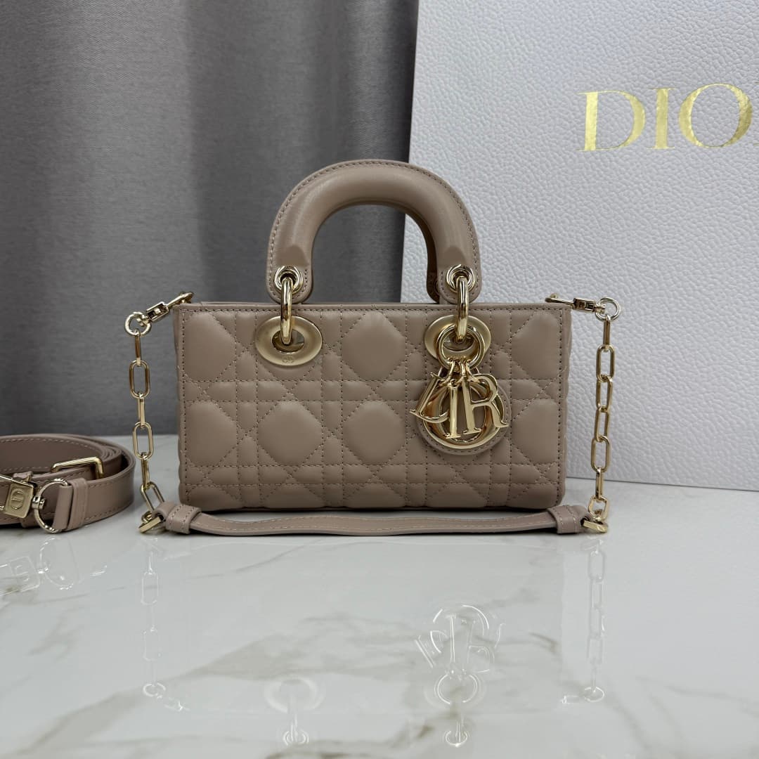 Dior Lady D-Joy Bag Rouge Beige Cannage Lambskin M0636 High
