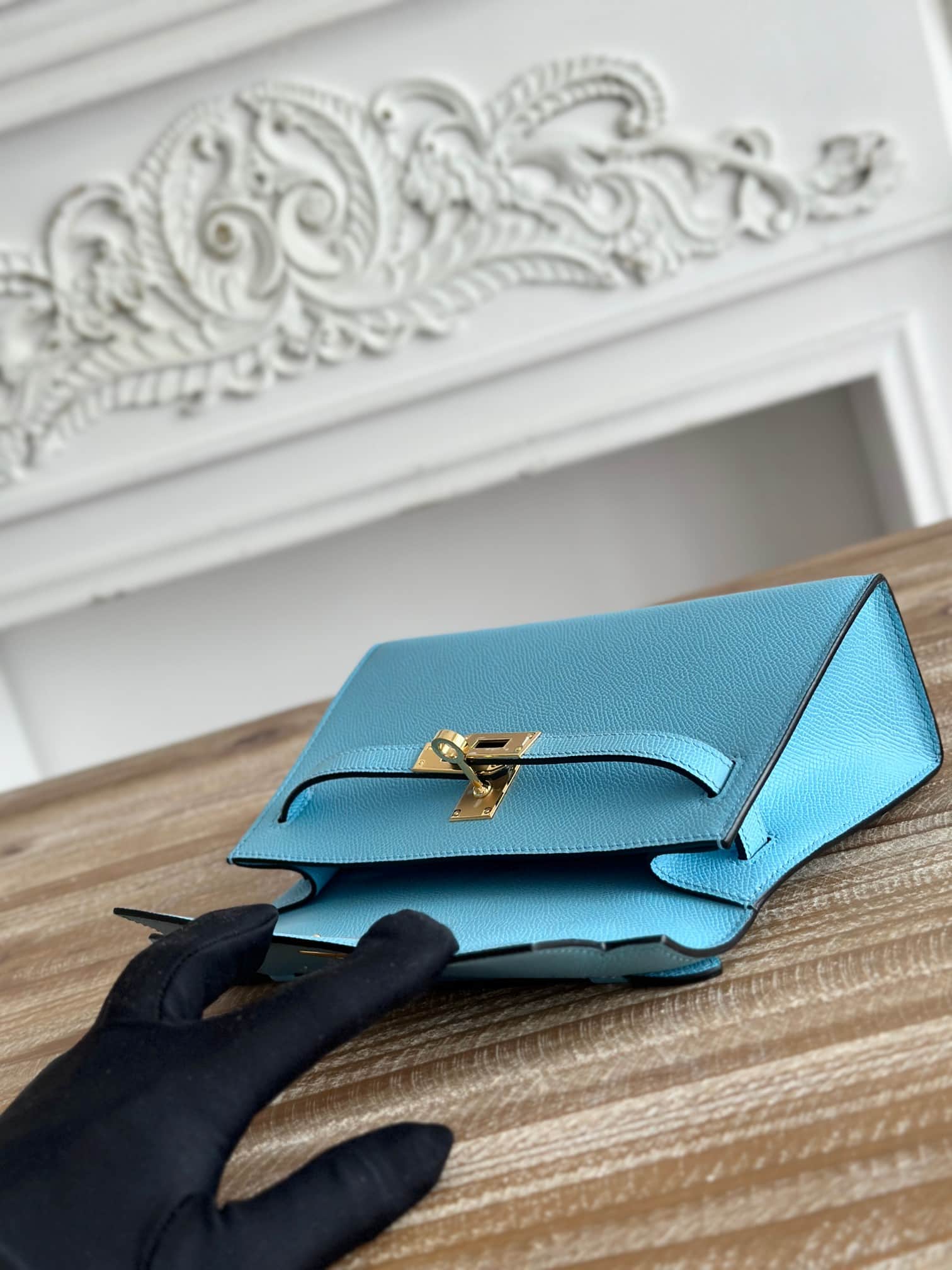 Hermes Kelly Pochette Bag Epsom Leather Silver/Gold Metal Celeste WAX High