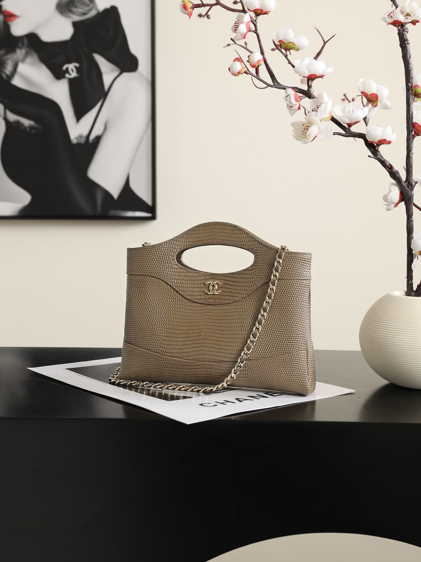 Chanel 31 Mini BAG Lizard-embossed Calfskin& Gold-Tone Metal AP3656 Khaki A