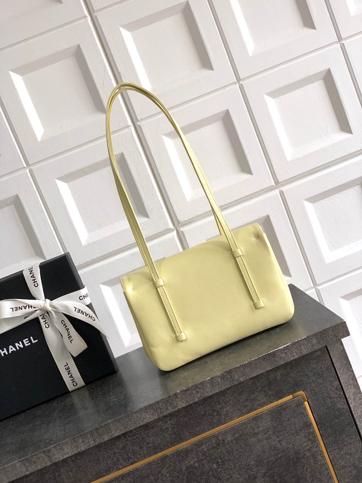 Chanel Clutch with Leather Strap Grained Shiny Calfskin & Gold-Tone Metal Yellow  5809 High