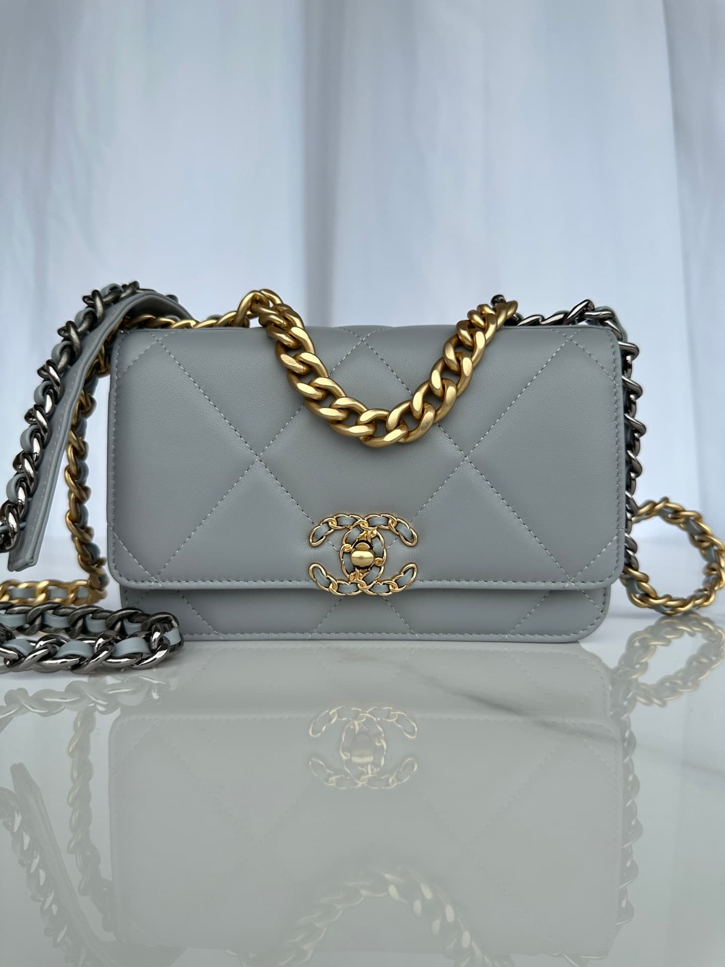 Chanel Wallet on Chain Lambskin Leather & Gold-Tone Metal Grey AP0957 A