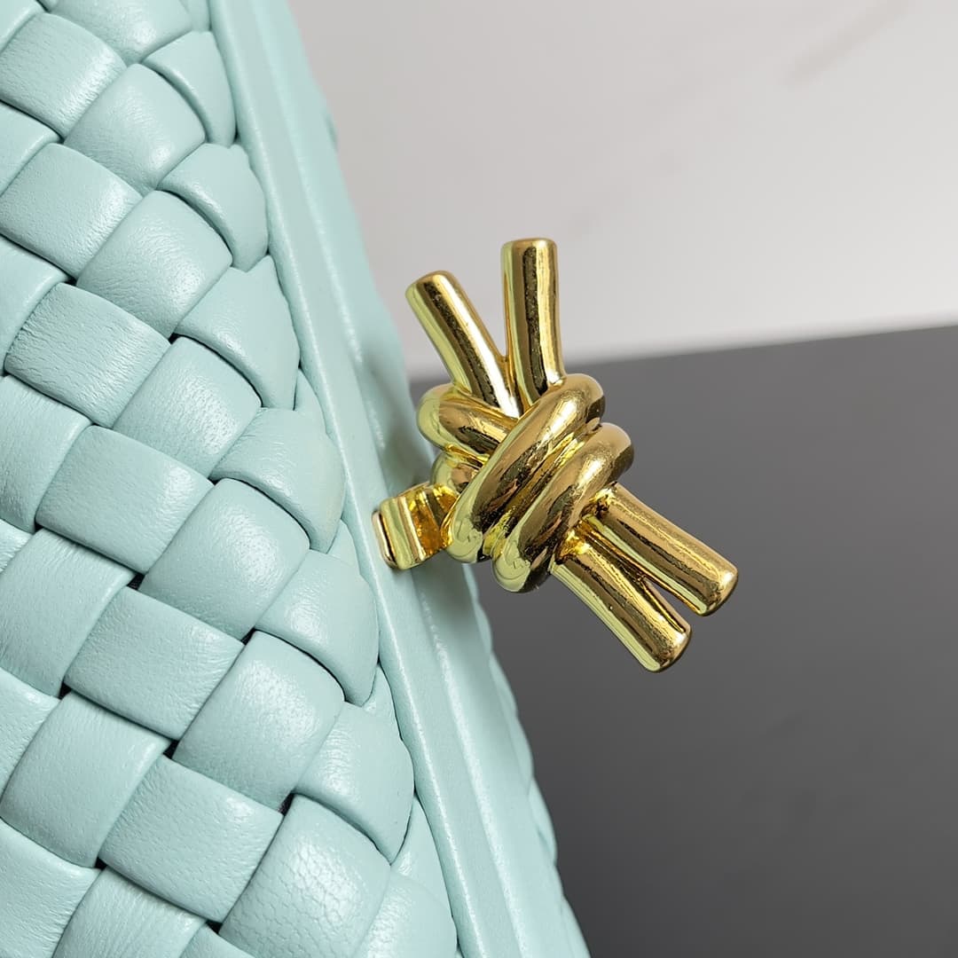 BV Knot Minaudière Clutch Lambskin Top