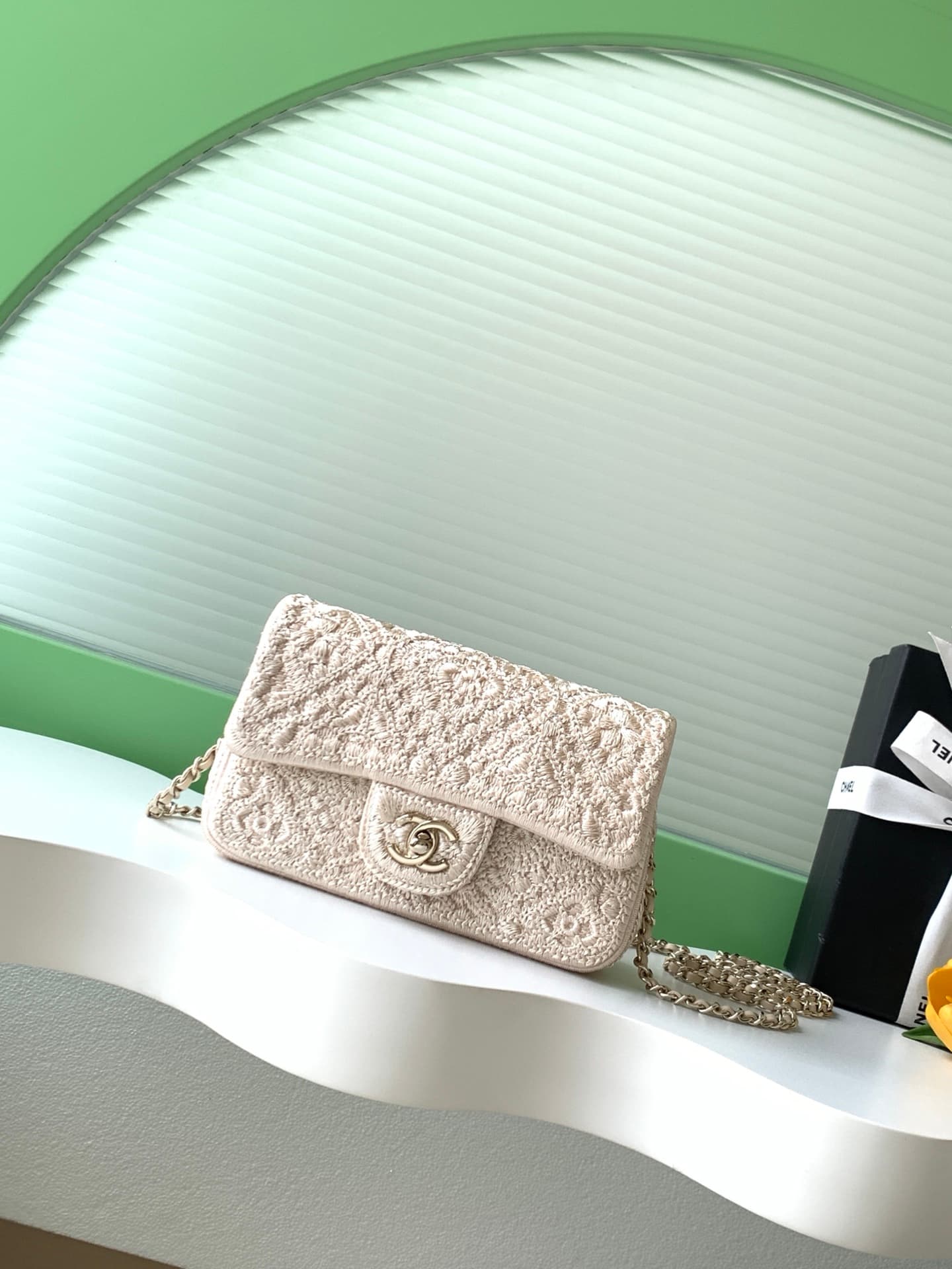 Chanel Small Flap Bag & Gold-Tone Metal White AS4561 A