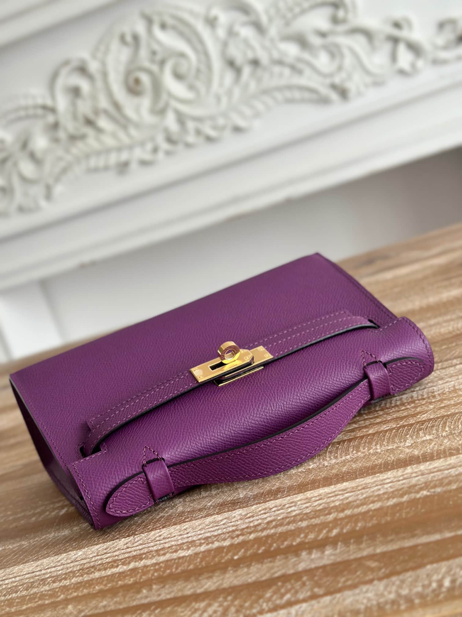 Hermes Kelly Pochette Bag Epsom Leather Silver/Gold Metal Anemone WAX High