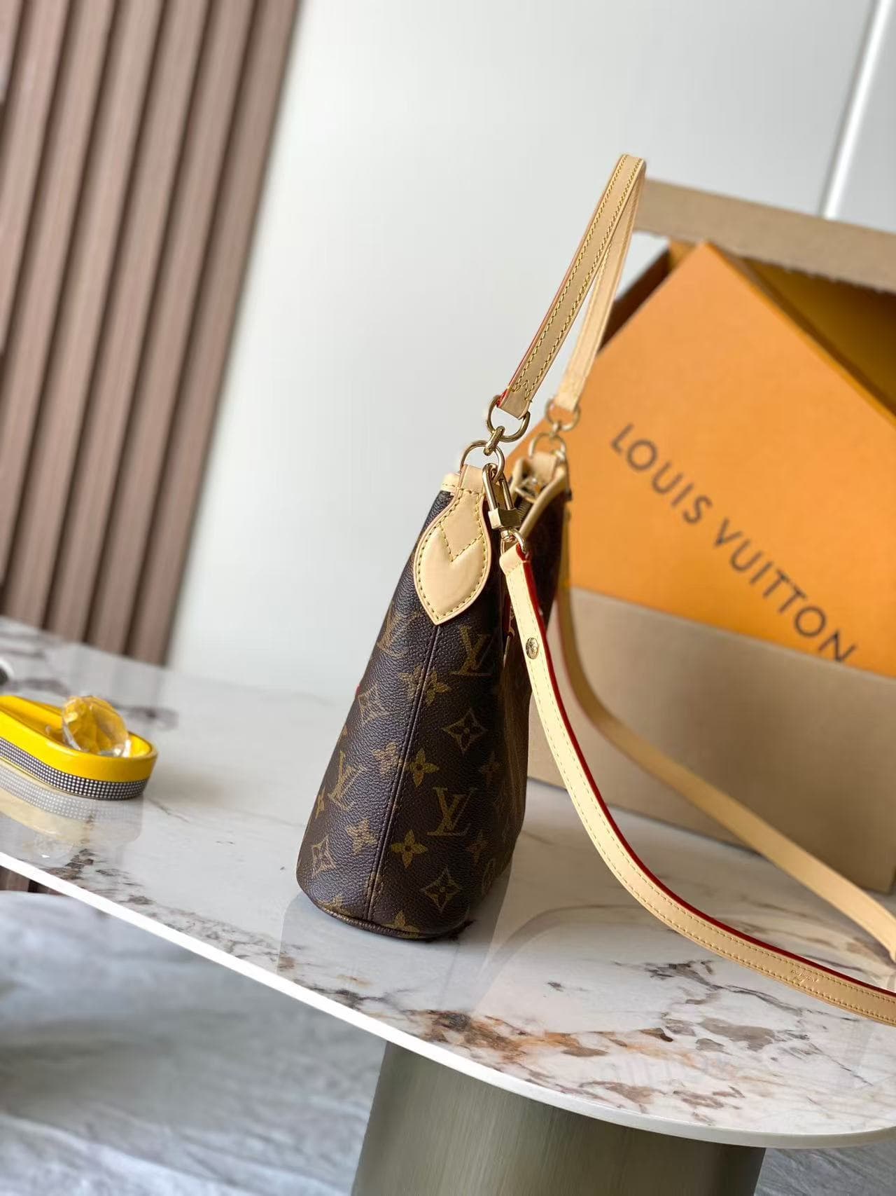 Louis Vuitton Lineup BB Monogram coated canvas M28423 TOP