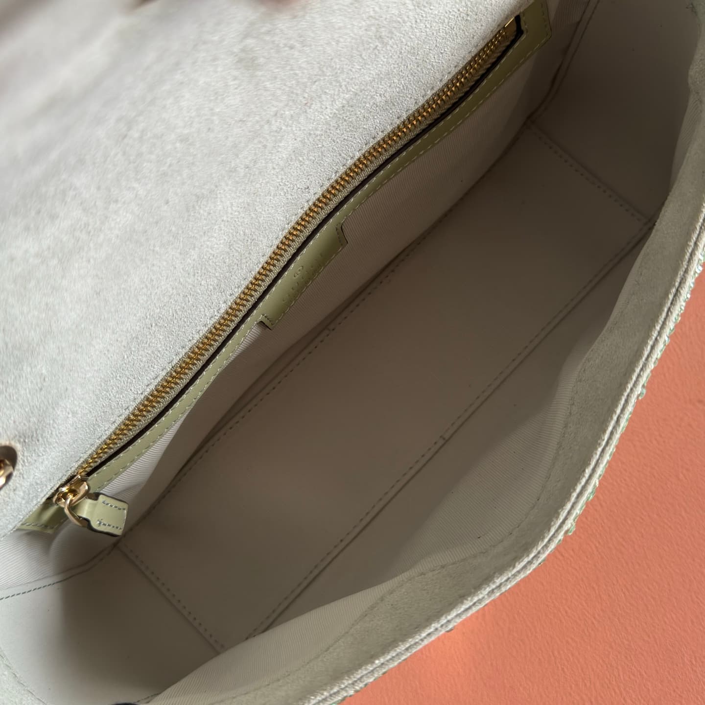 Gucci GG Marmont Shoulder Bag Green / Crystal 837267 High