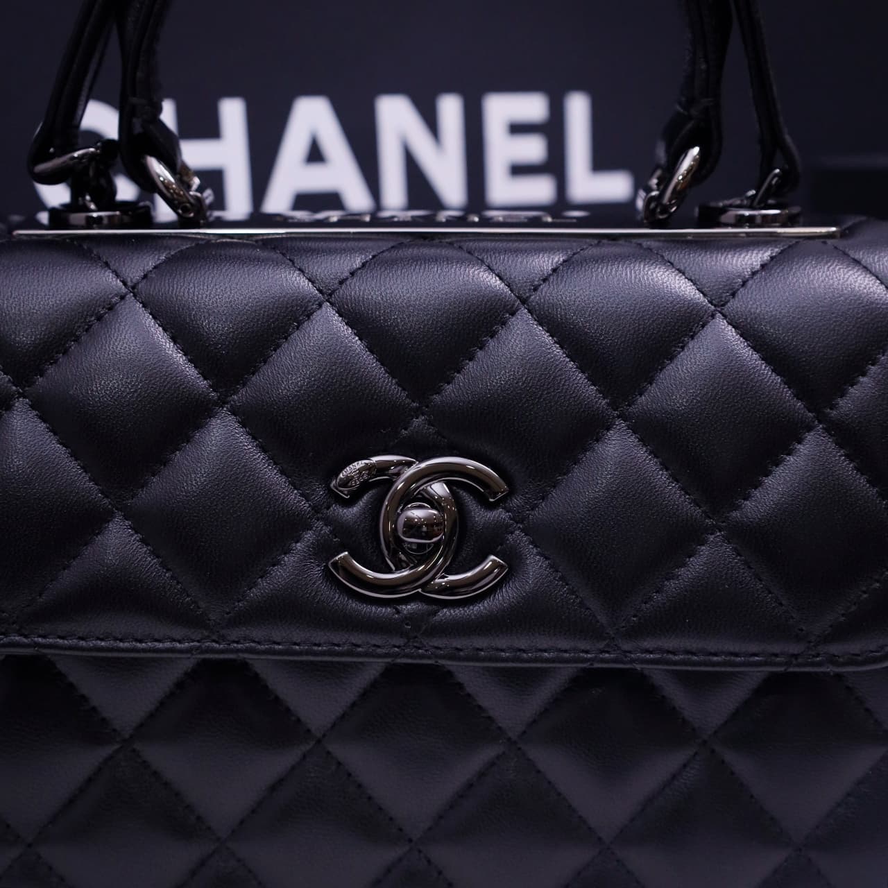 Chanel MINI FLAP BAG WITH TOP HANDLE AS4654 Lambskin &Black-Tone Metal Black A