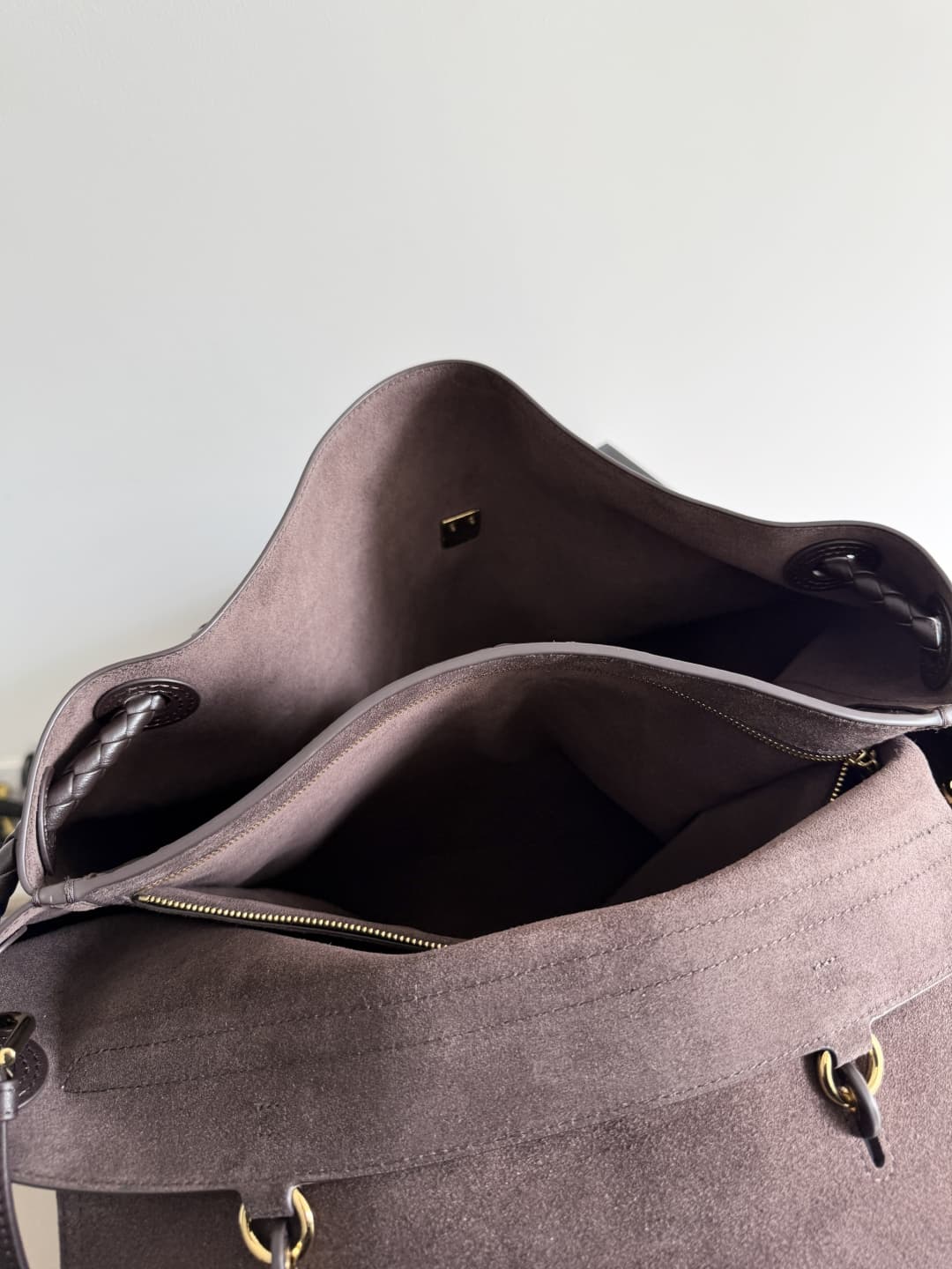 BV Ciao Ciao Large Top handle bag in silky calf leather TOP