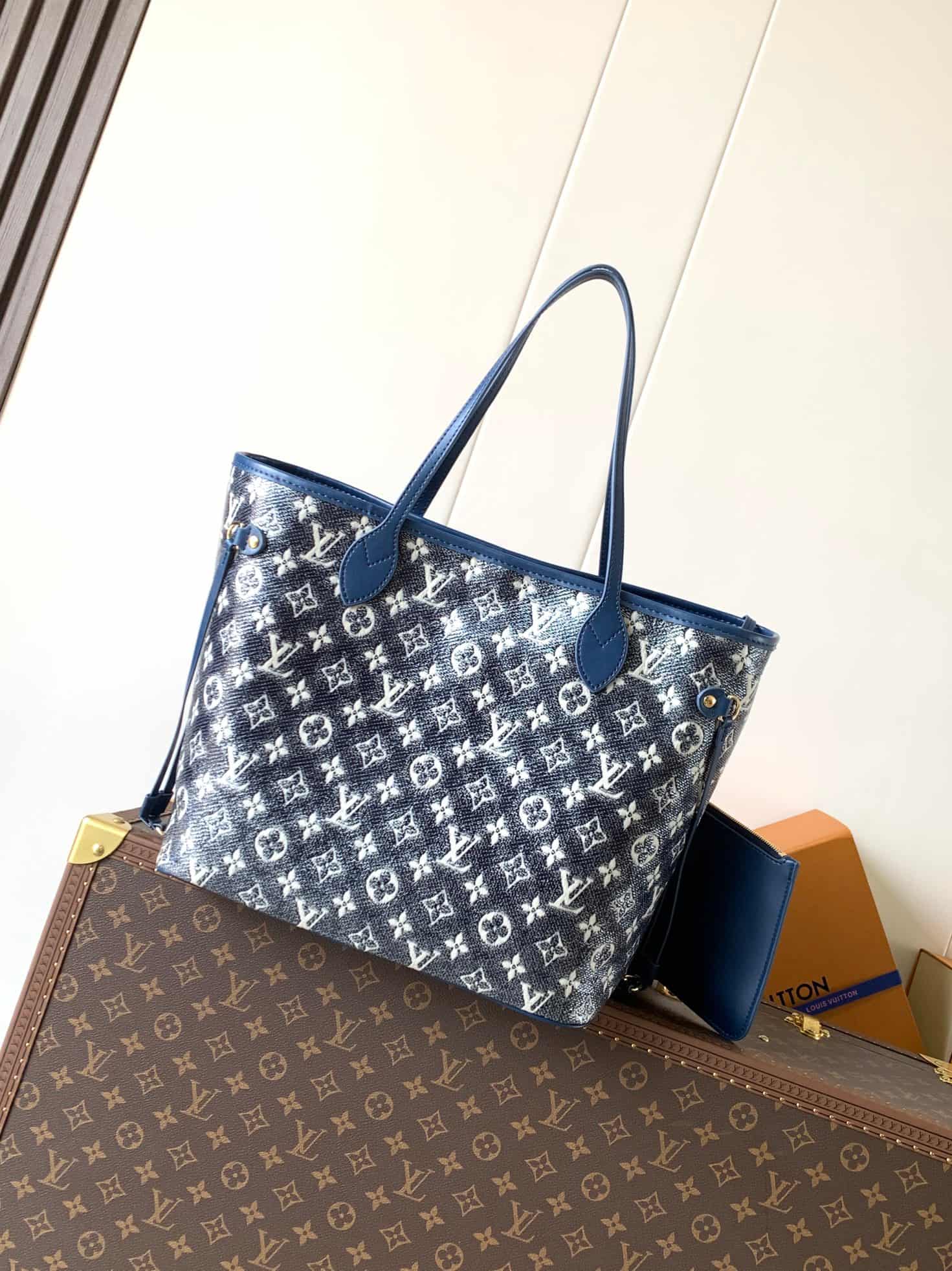 Louis Vuitton Neverfull MM Monoglam Tote Bag Metallic Blue Monogram M22921 High