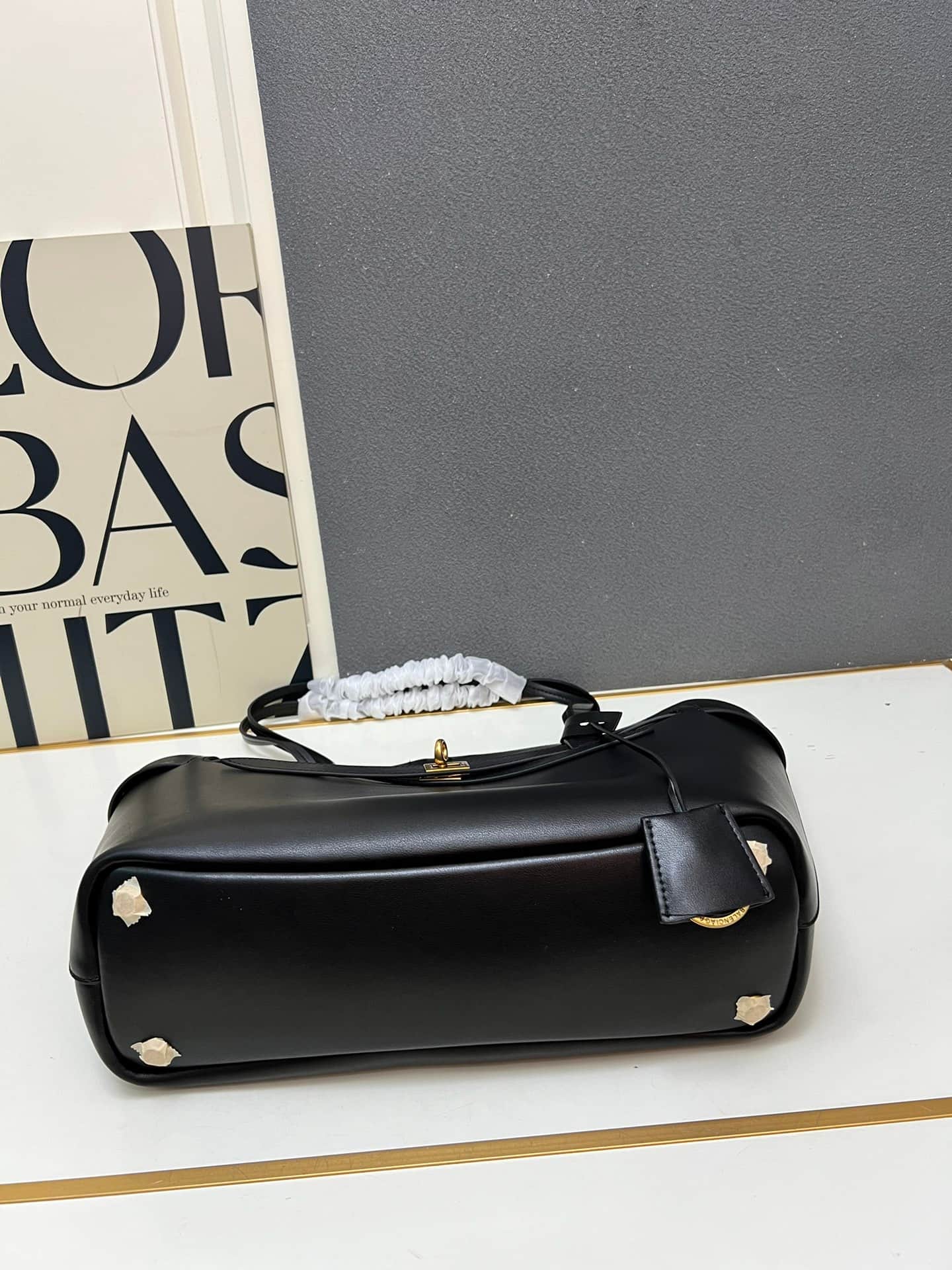 Balenciaga Bel Air Tote Bag Large in black smooth calfskin gold hardware 1W5047 High