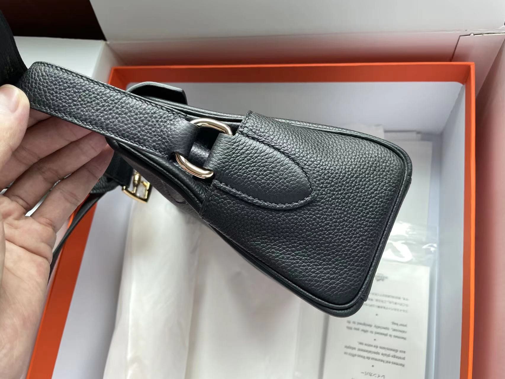 Hermes Kelly Messenger 25cm Taurillon Clemence Leather In Black WAX