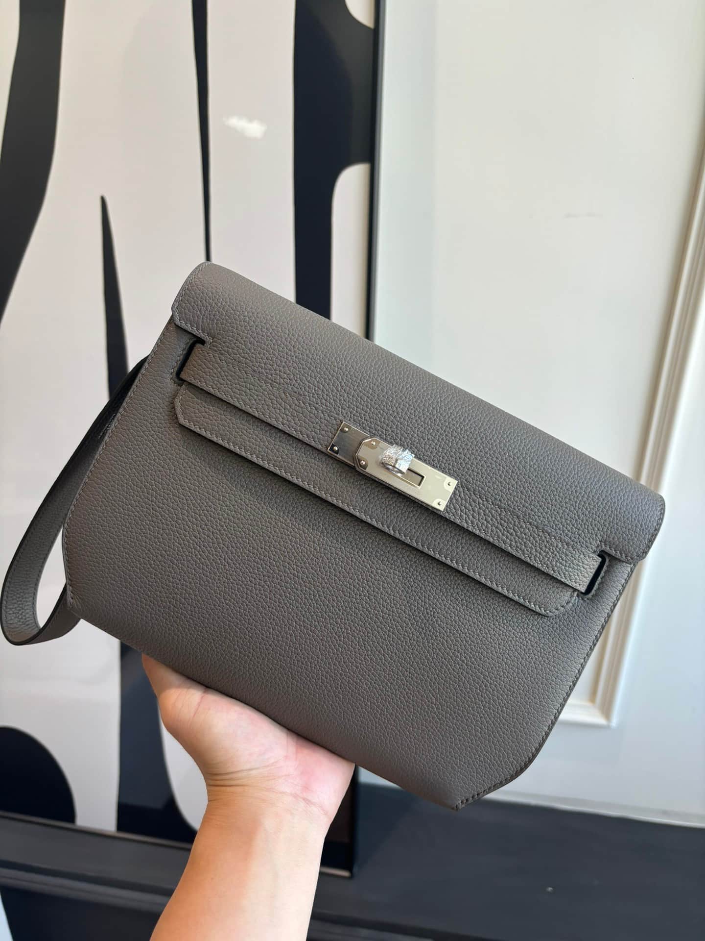Hermes Kelly Depeches 25 Pouch Togo Leather WAX High