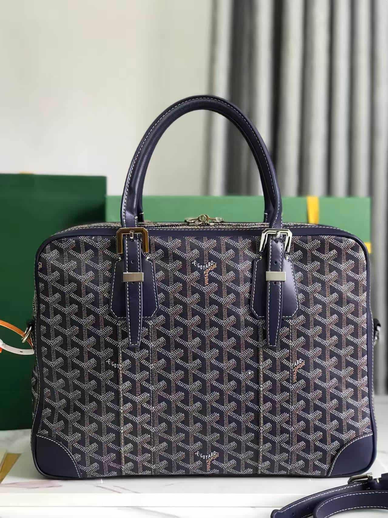 GOYARD Ambassade Messenger Bag High