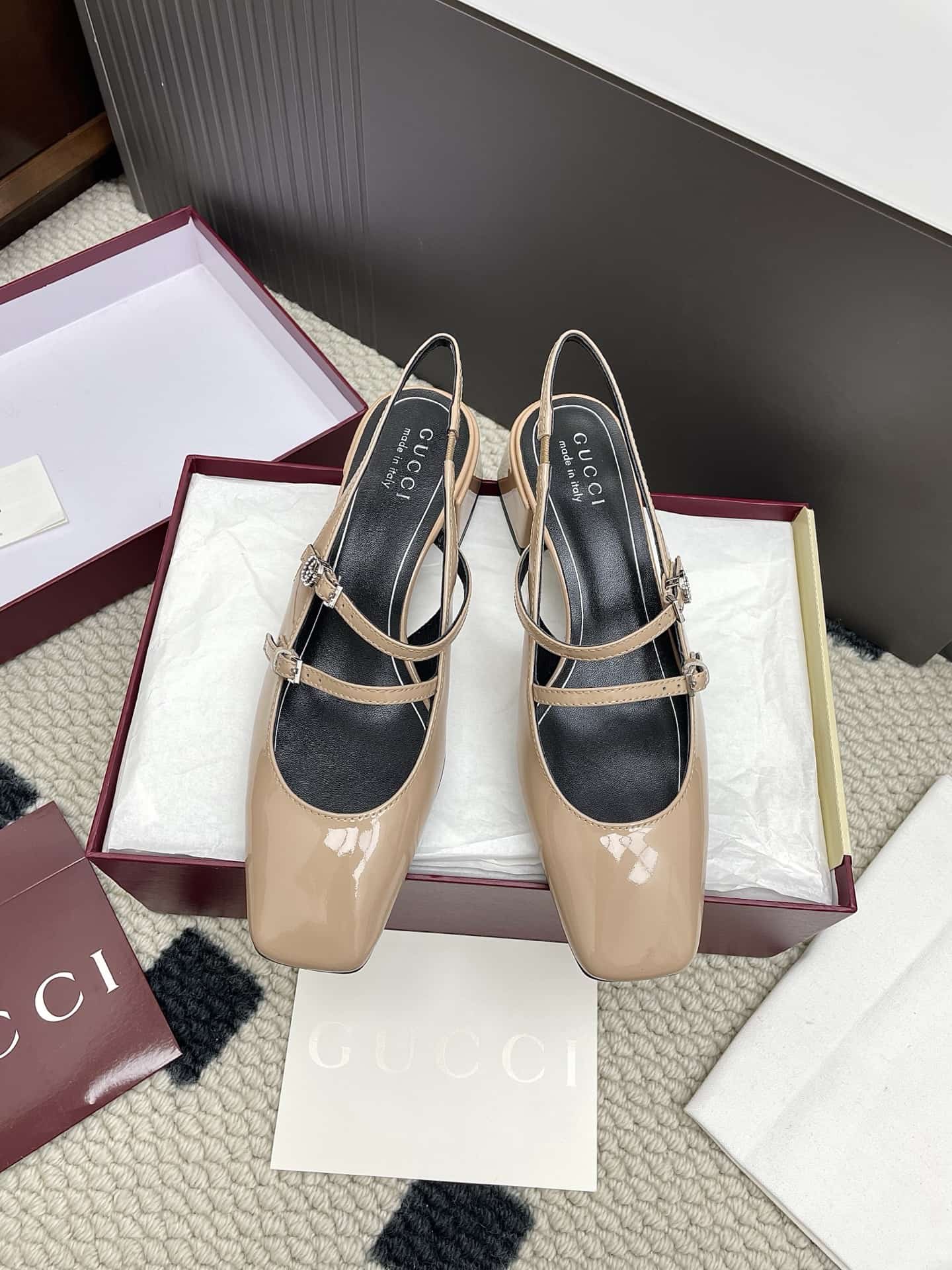 Gucci Sandal shoes Women