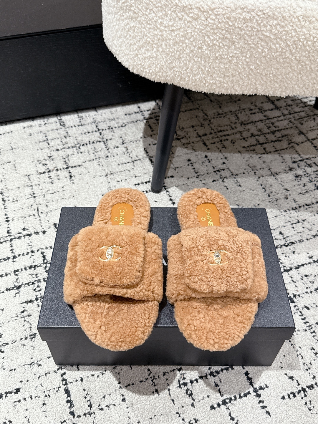 Chanel slide sandals Women