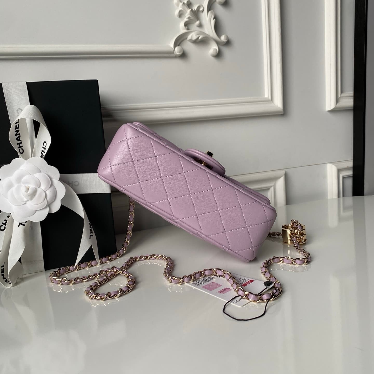 Chanel Classic Flap Bag Lambskin & Gold-Tone Metal AS5759 Light Purple A