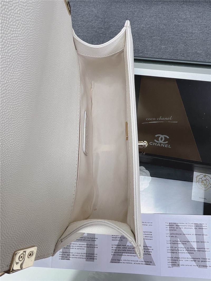 BOY Chanel HANDBAG Grained Calfskin White Gold Metal High
