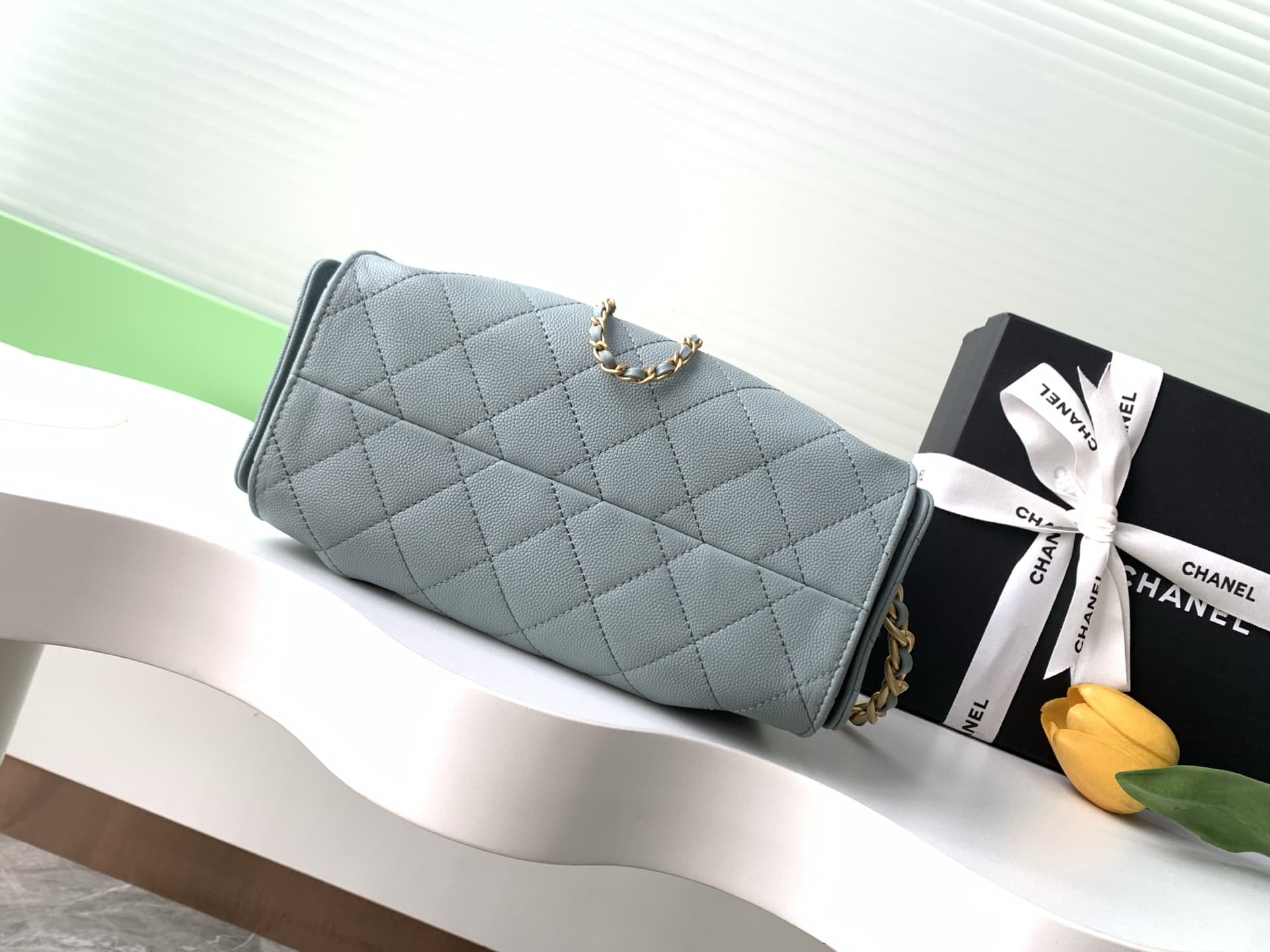 Chanel 25 Mini Hobo handbag AS5631 Grained calfskin & gold-tone metal Blue A